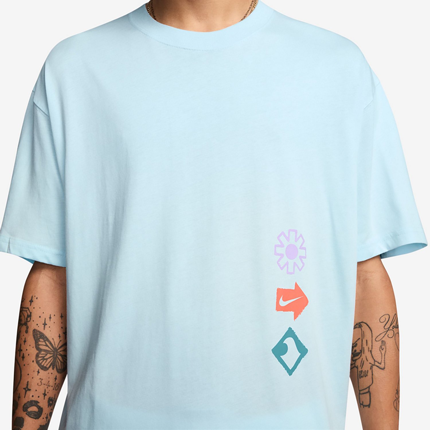 ★海外限定!オシャレロゴNIKE MAX90グラフィックＴシャツ Nike Men's Sportswear Max90 Graphic T-shirt | Academy