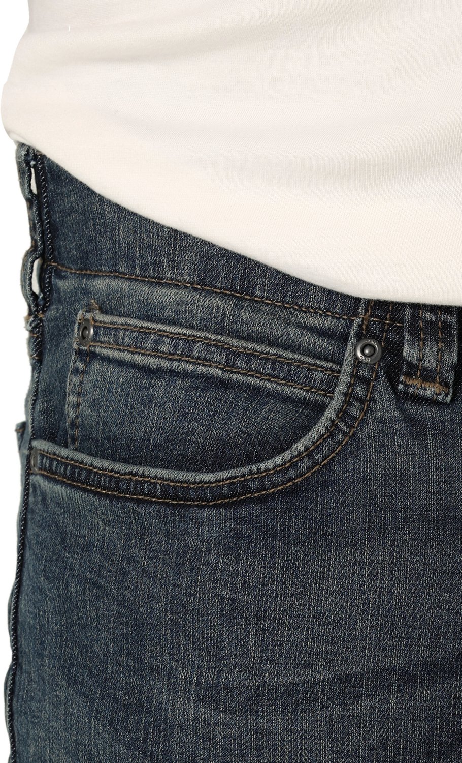 Lee Men's Big and Tall Extreme Motion Relaxed Fit Jeans - view number 5