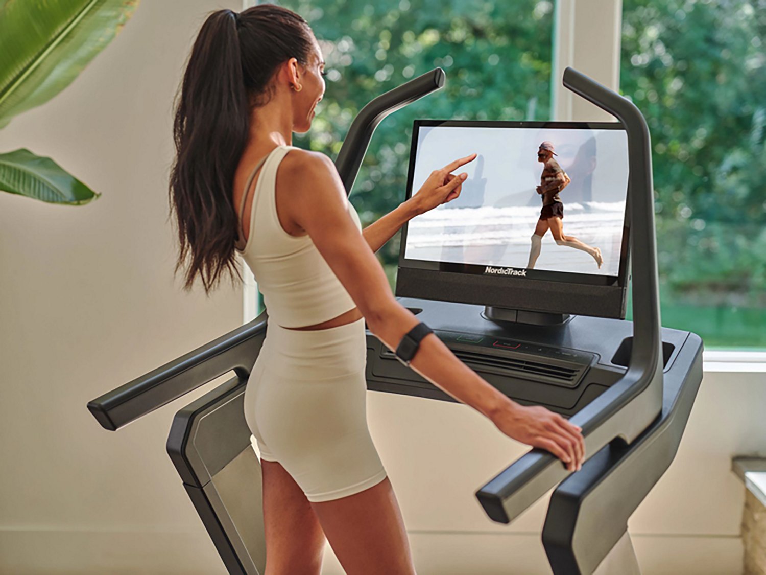 NordicTrack Elite X24i Treadmill                                                                                                 - view number 8