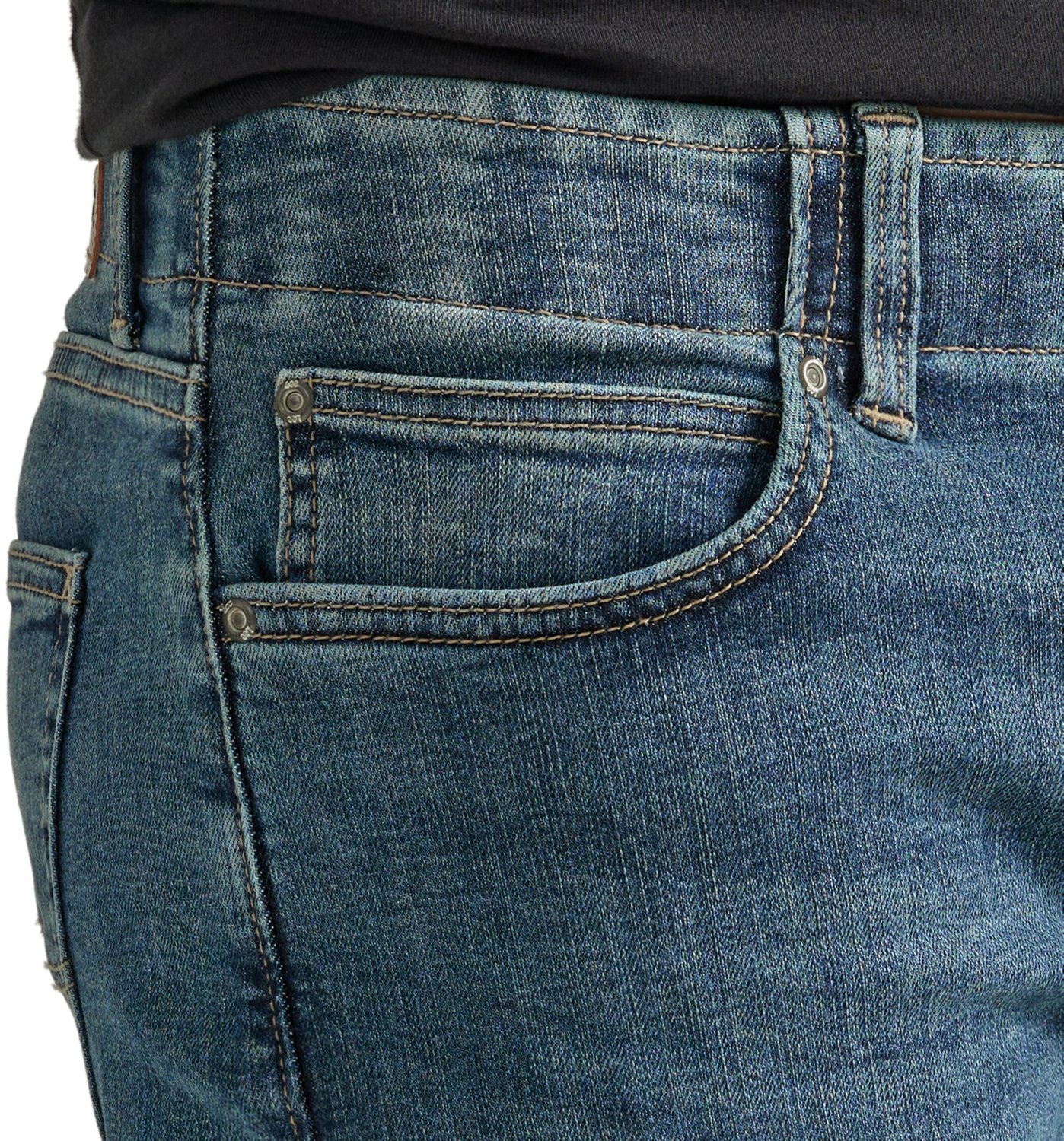 Lee Men's Extreme Motion Slim Straight Leg Jeans - view number 4