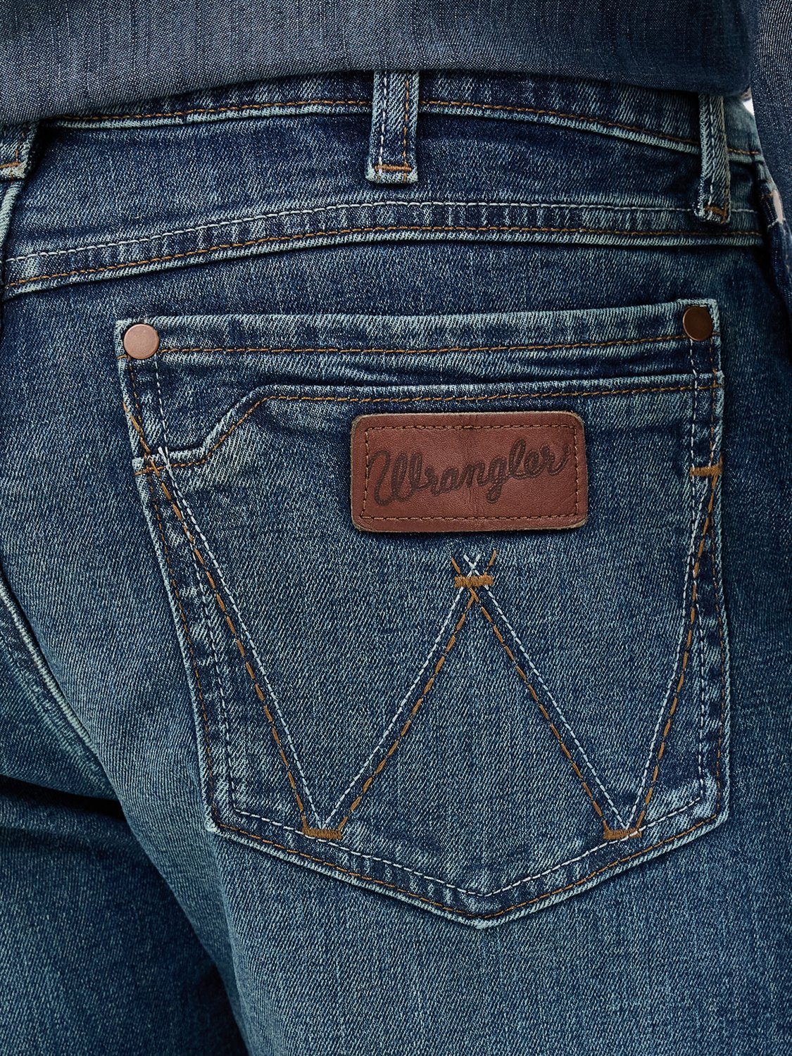 Wrangler Men's Retro Slim Fit Straight Leg Jeans                                                                                 - view number 5