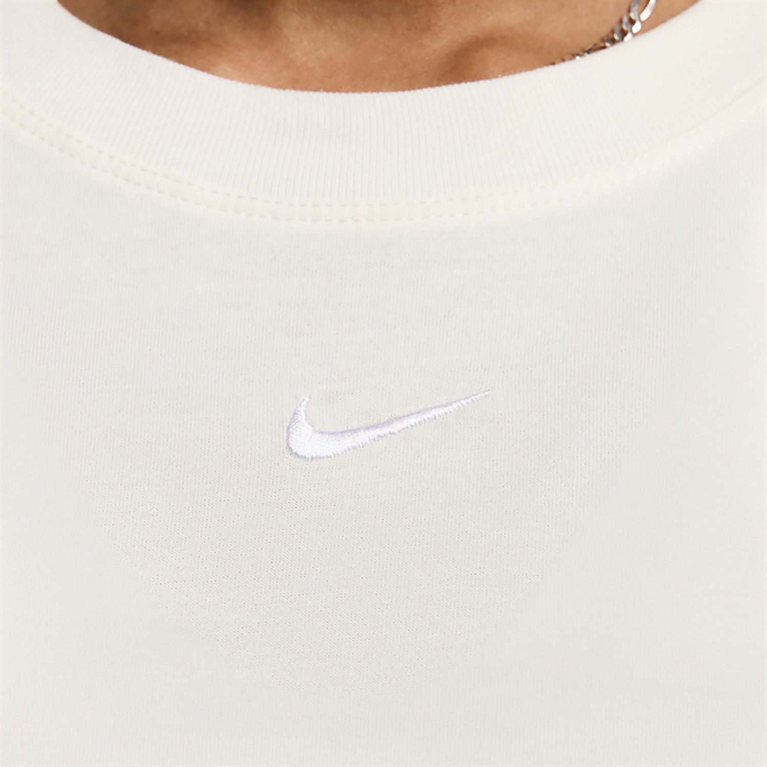 Nike Women's NSW Essential BF LBR Short Sleeve Shirt - view number 5