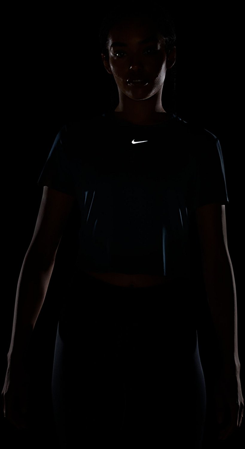 Nike Women's NK One Classic Dri-FIT Crop Short Sleeve Shirt - view number 5