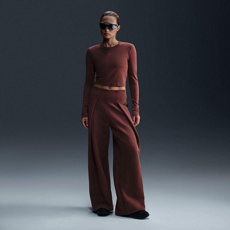 Nike Sportswear Wom… - image