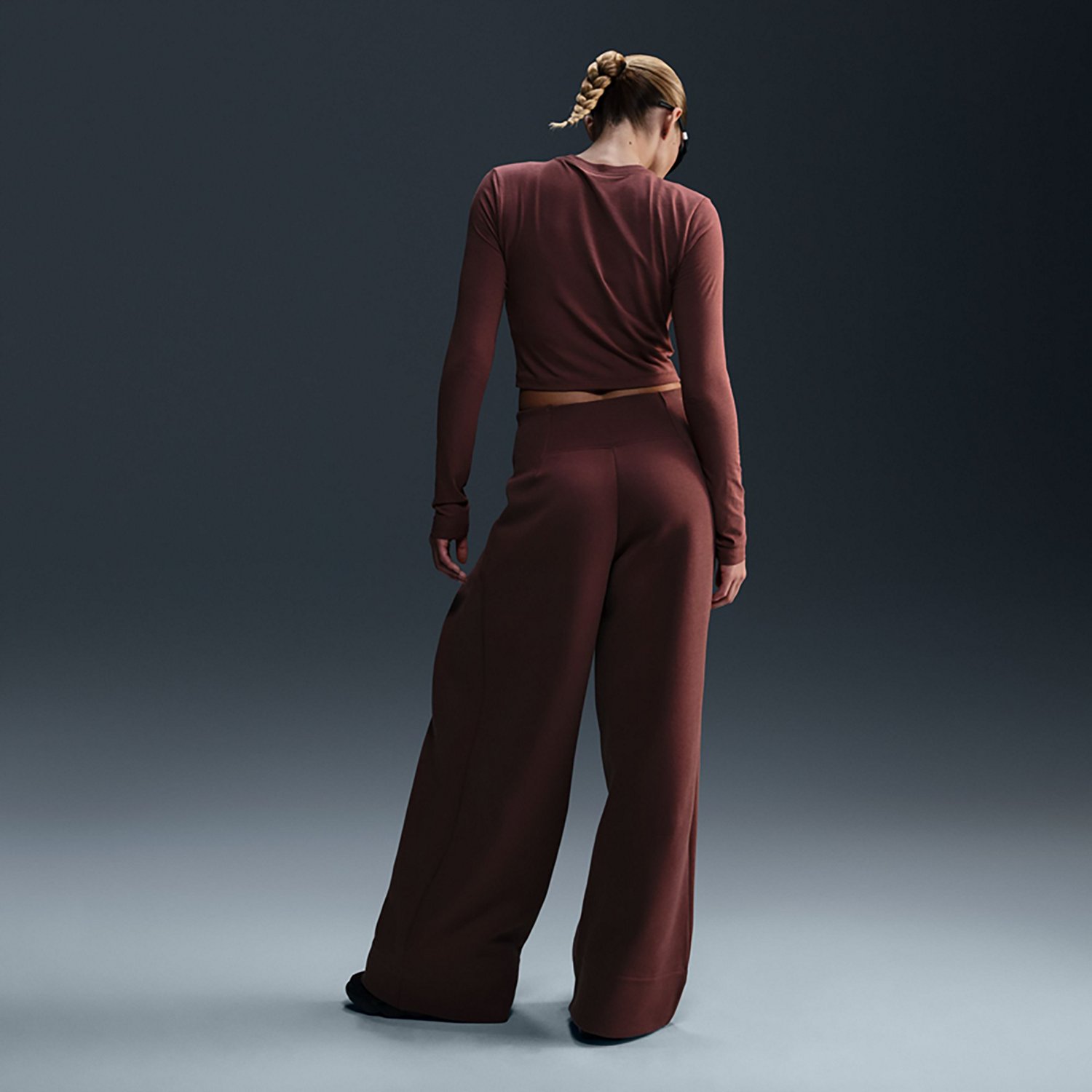 Nike Sportswear Women's Chill Knit Long Sleeve Cropped Top - view number 2