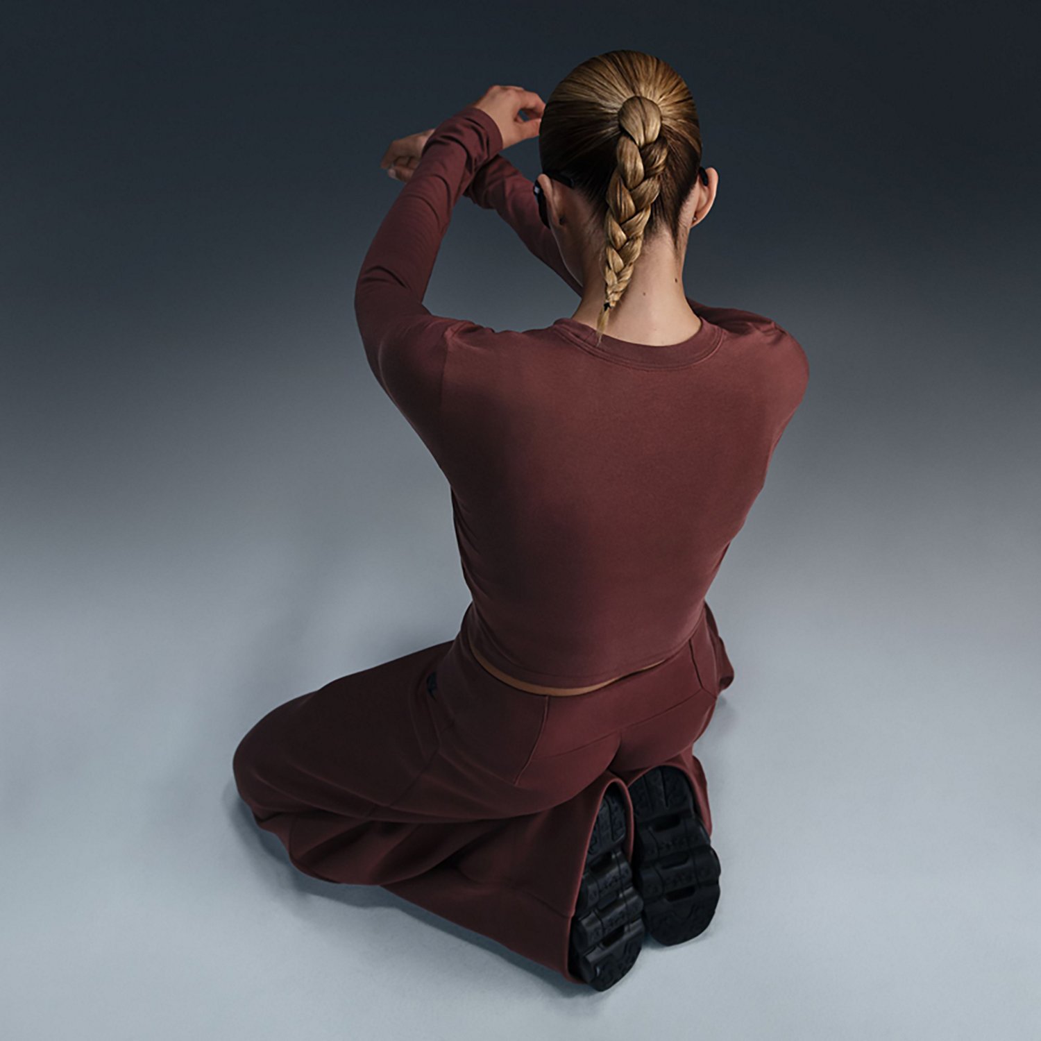 Nike Sportswear Women's Chill Knit Long Sleeve Cropped Top - view number 4