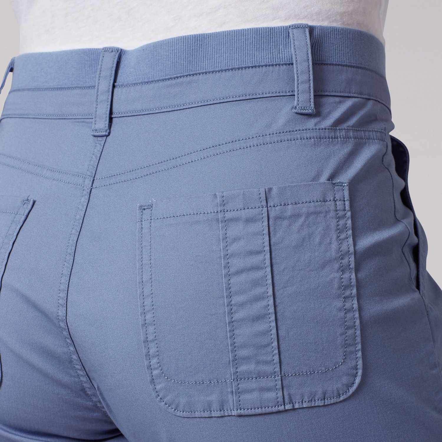 Lee Women's Relaxed Fit Avey Knit Waist Cargo Bermuda Shorts - view number 3