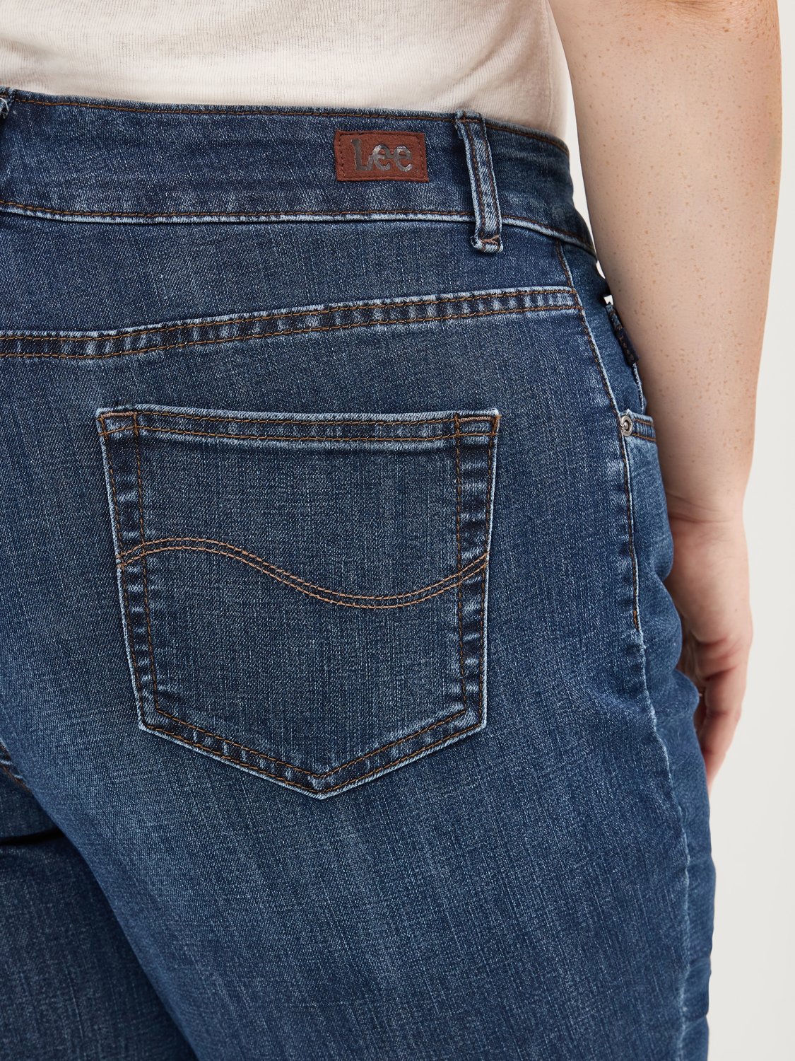 Lee Women's Stretch Relaxed Fit Straight Leg Plus Size Jeans - view number 3