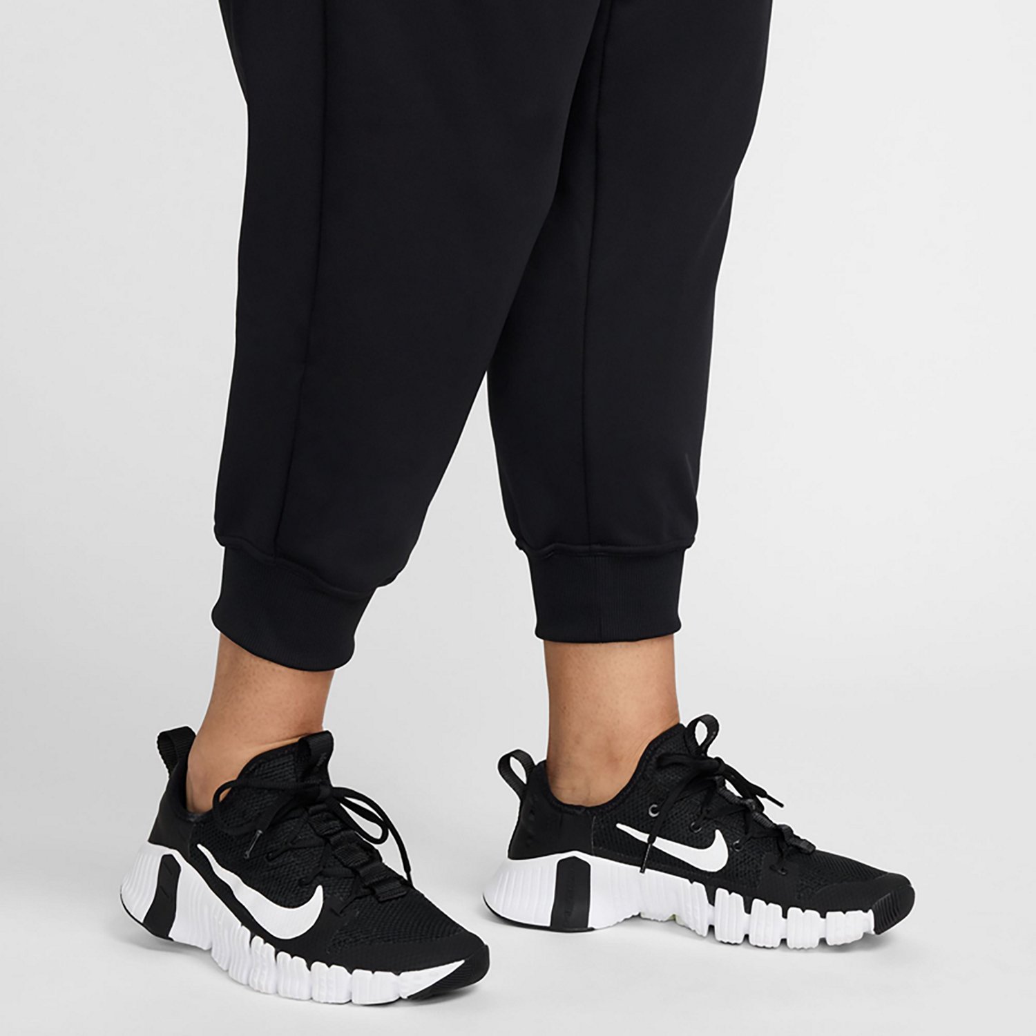 Nike Women's Therma Fit One Plus Size Joggers                                                                                    - view number 4
