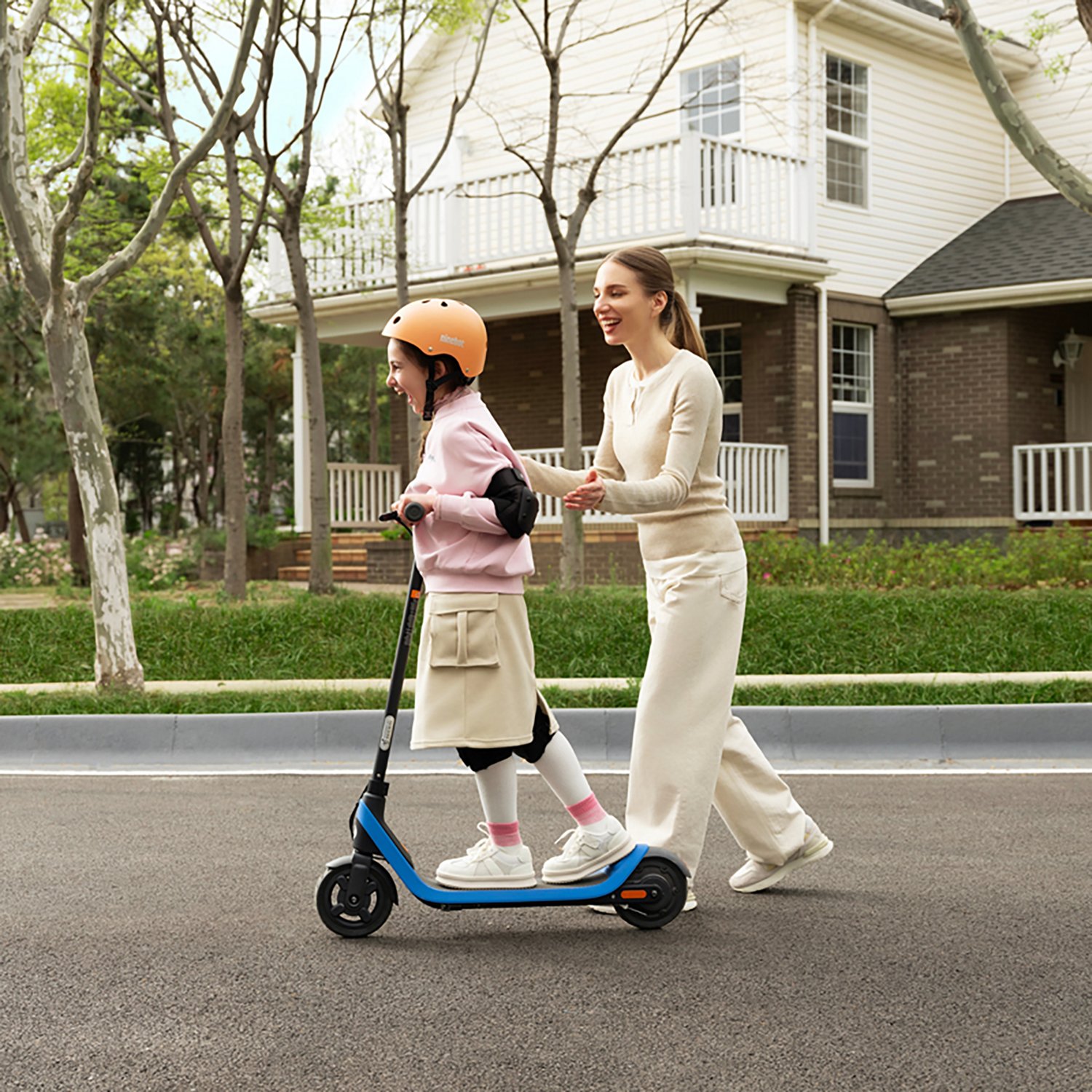 Segway Kids' Ninebot C2 Lite E-KickScooter                                                                                       - view number 4