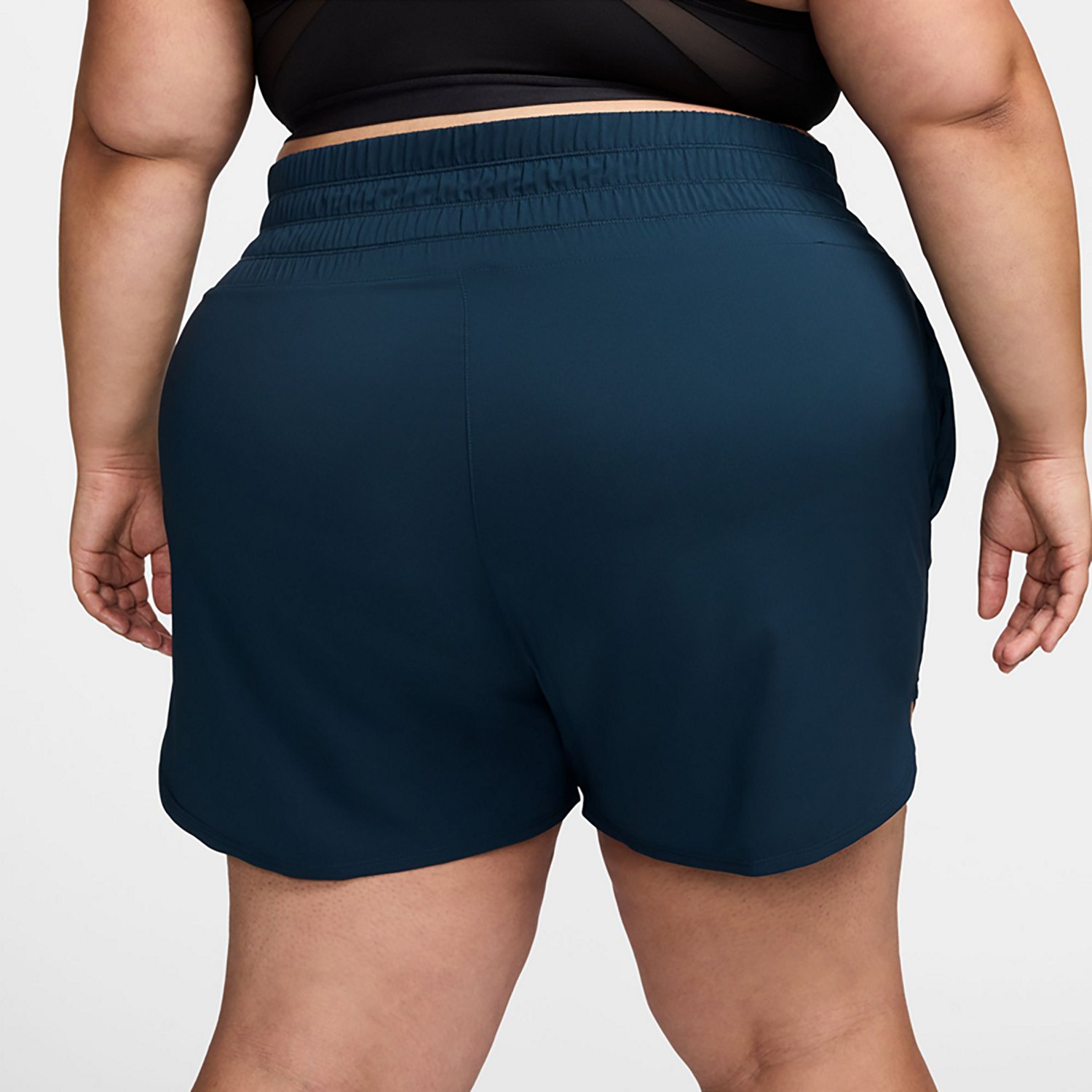 Nike Women's Dri-FIT One Ultra High-Waisted Brief-Lined Plus Size Shorts 3 in - view number 2
