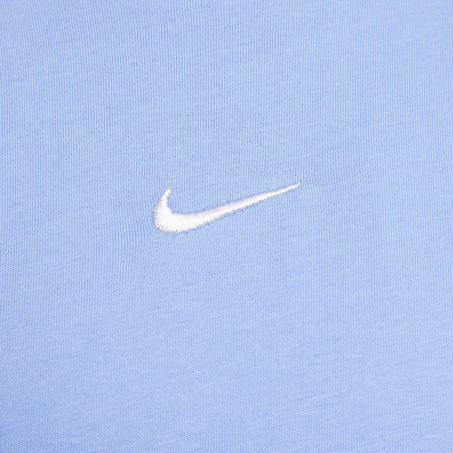 Nike Girls' Sportswear Essential Boxy Short Sleeve T-shirt - view number 4