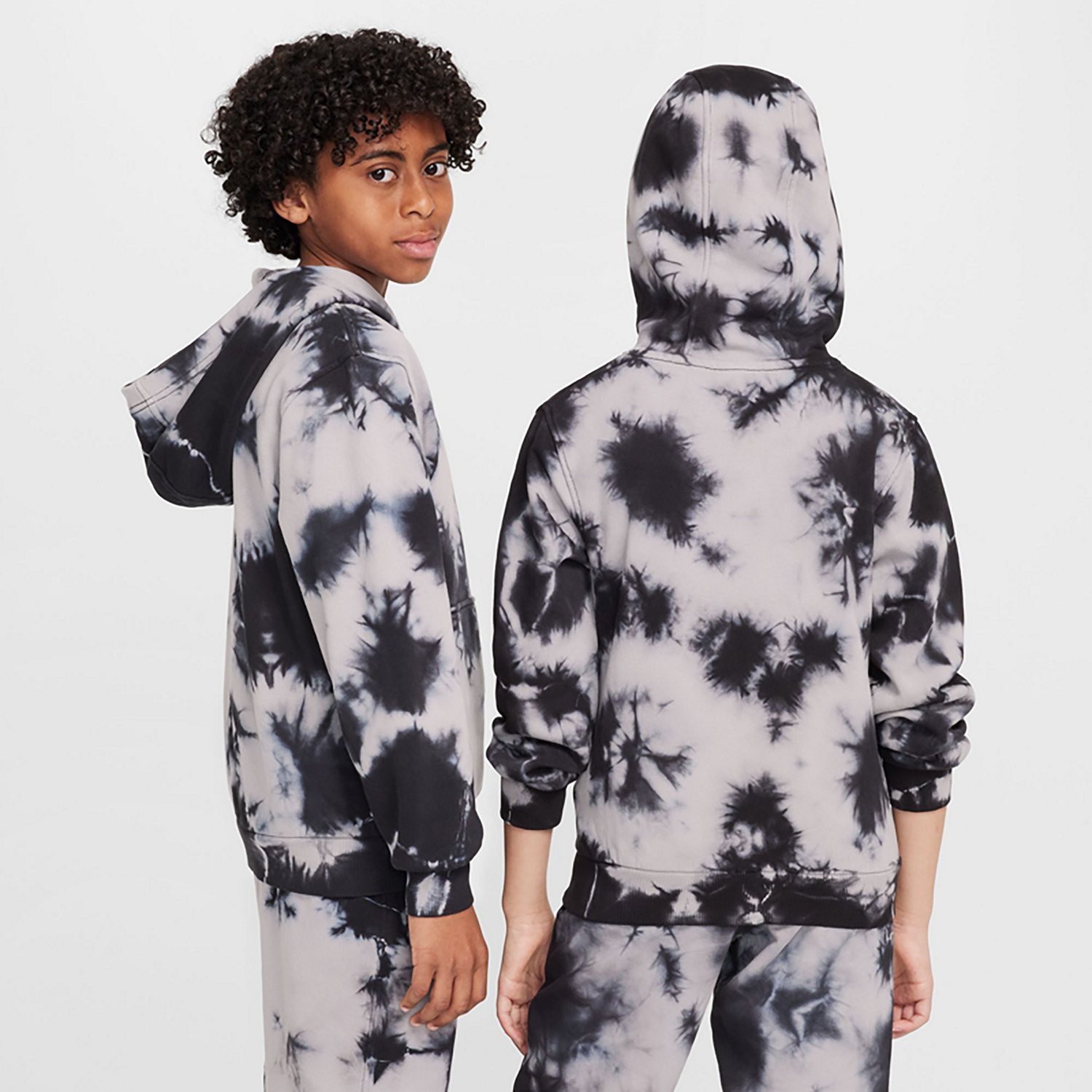 Nike Boys' Sportswear Club Fleece Hoodie - view number 2