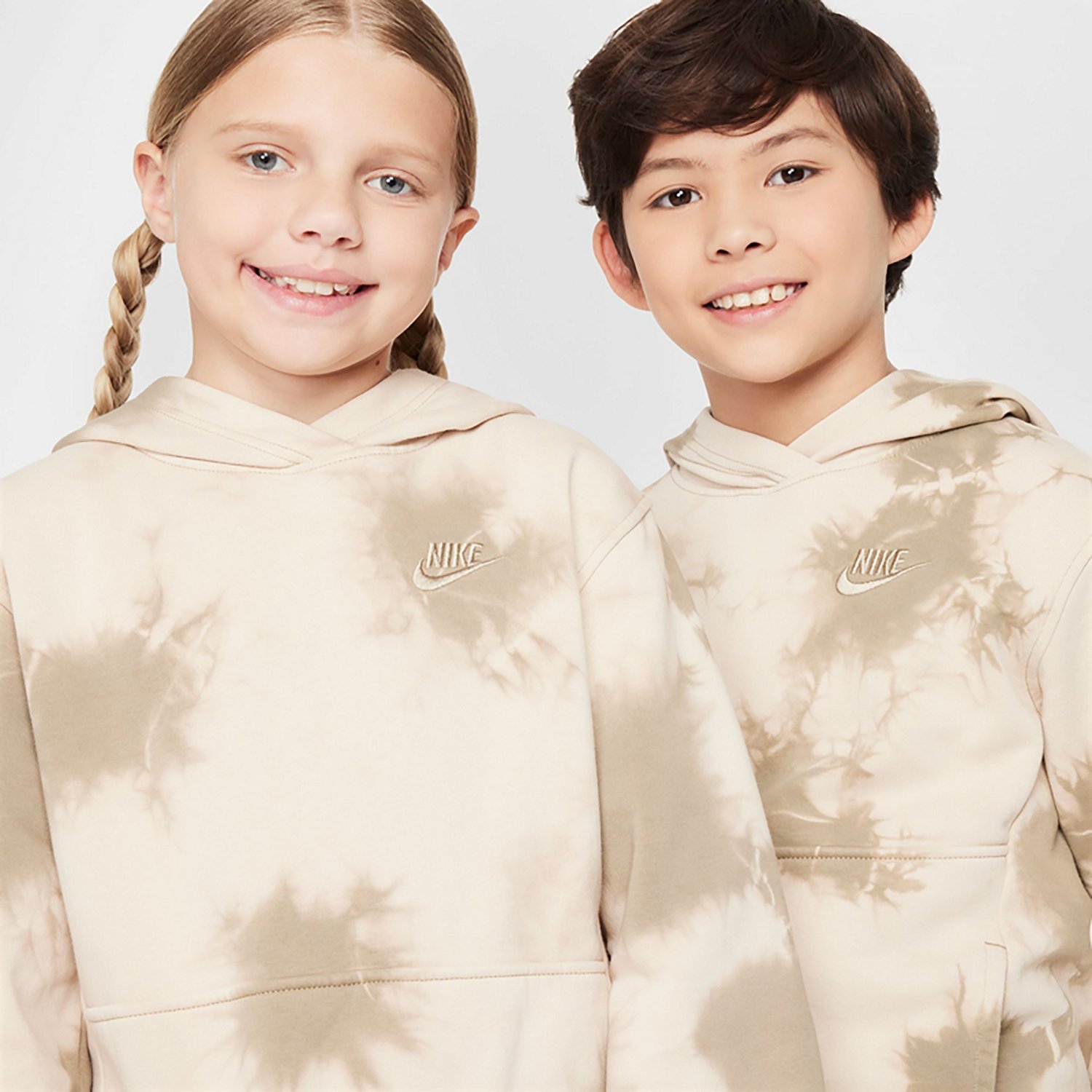 Nike Boys' Sportswear Club Fleece Hoodie - view number 3