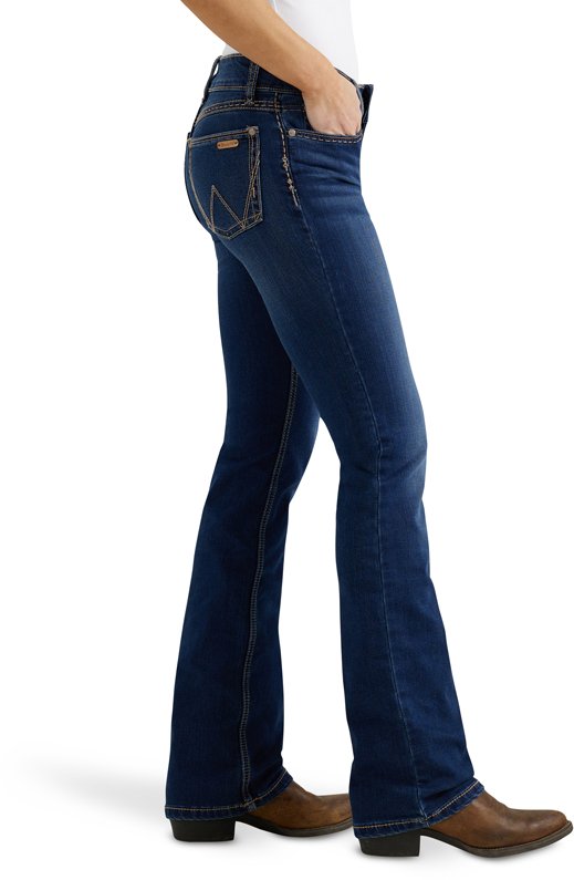Wrangler Women's Retro Mae Mid Rise Regular Fit Jeans - view number 3
