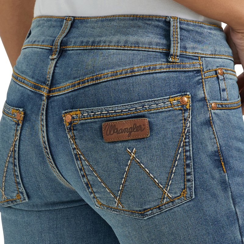 Wrangler Women's Retro Mae Mid Rise Regular Fit Jeans - view number 5