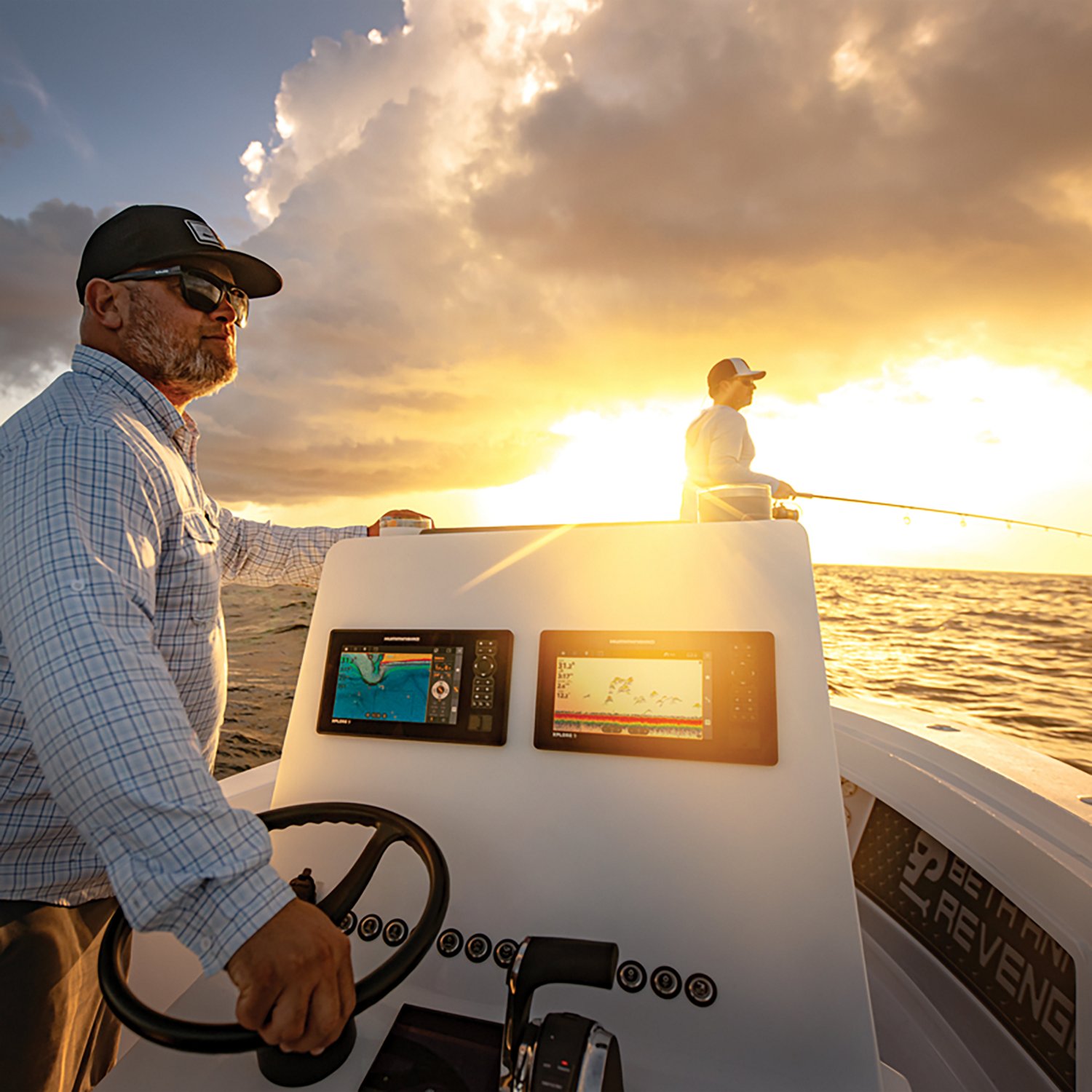 Humminbird XPLORE 12 CMSI+ Fish Finder                                                                                           - view number 8