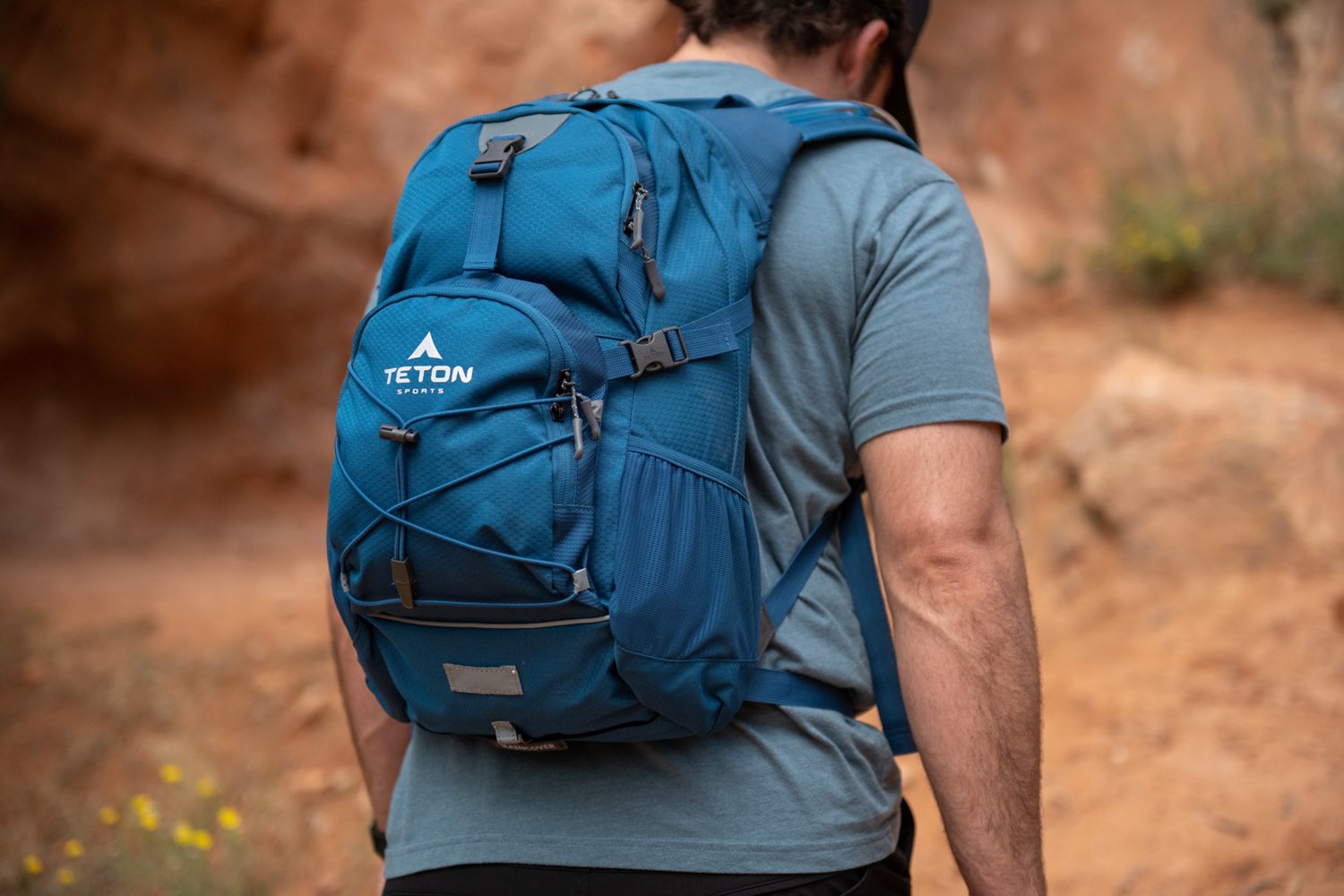 Teton Oasis 22L Hydration Day Pack - view number 6