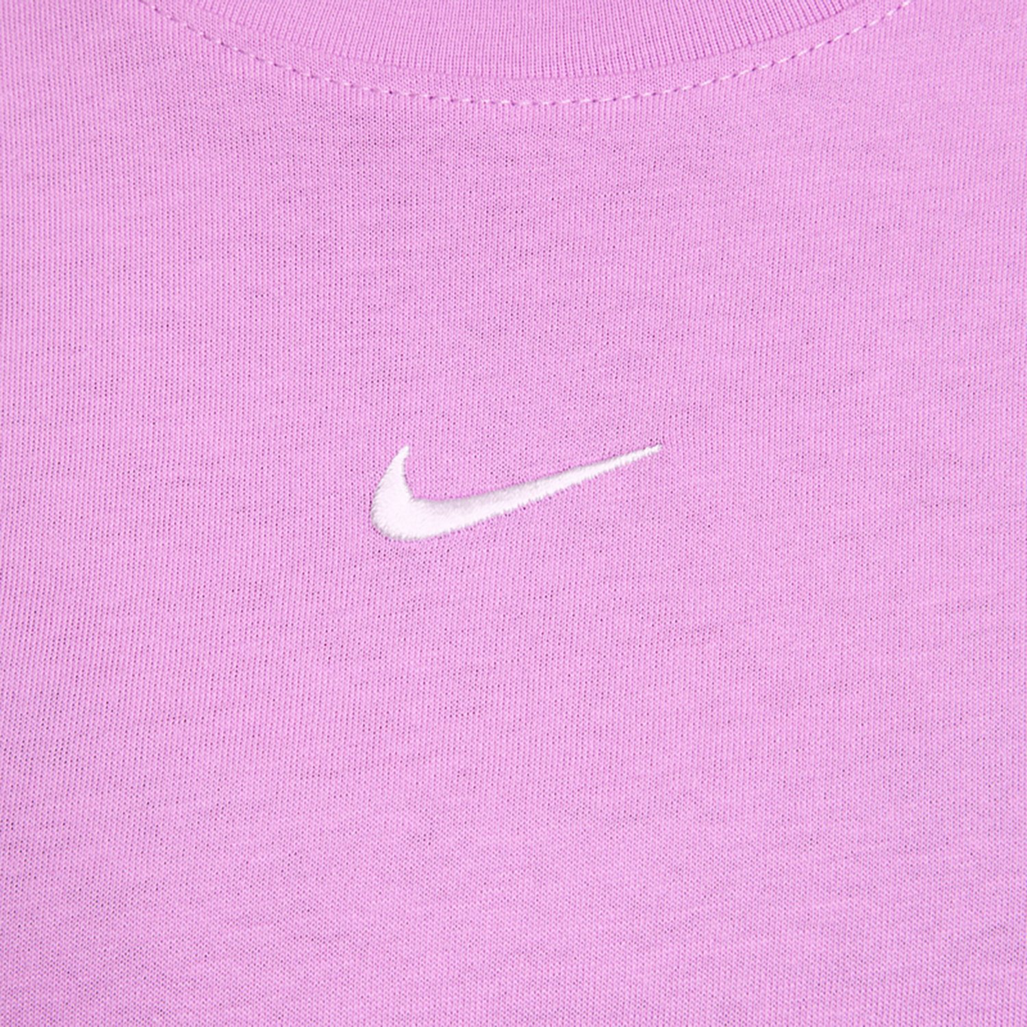 Nike Girls' Sportswear Essential Boxy Short Sleeve T-shirt - view number 4