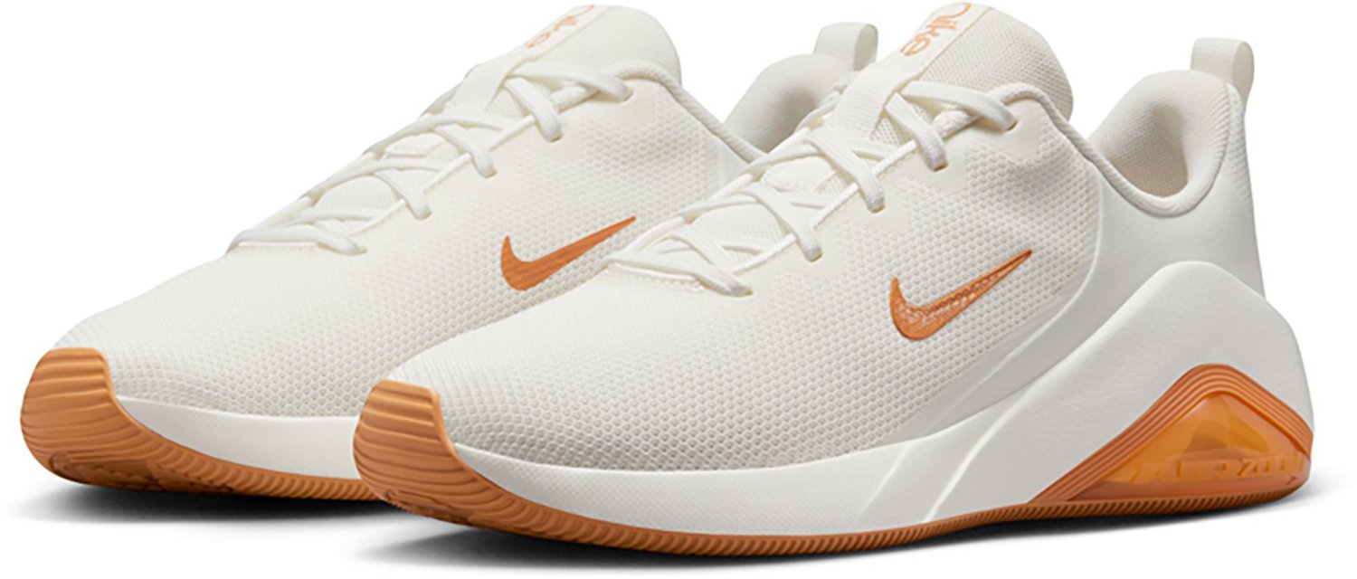 Nike Women's Air Zoom Bella 7 Shoes - view number 3