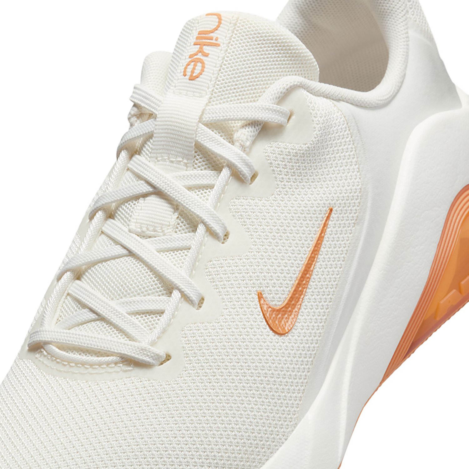 Nike Women's Air Zoom Bella 7 Shoes - view number 8