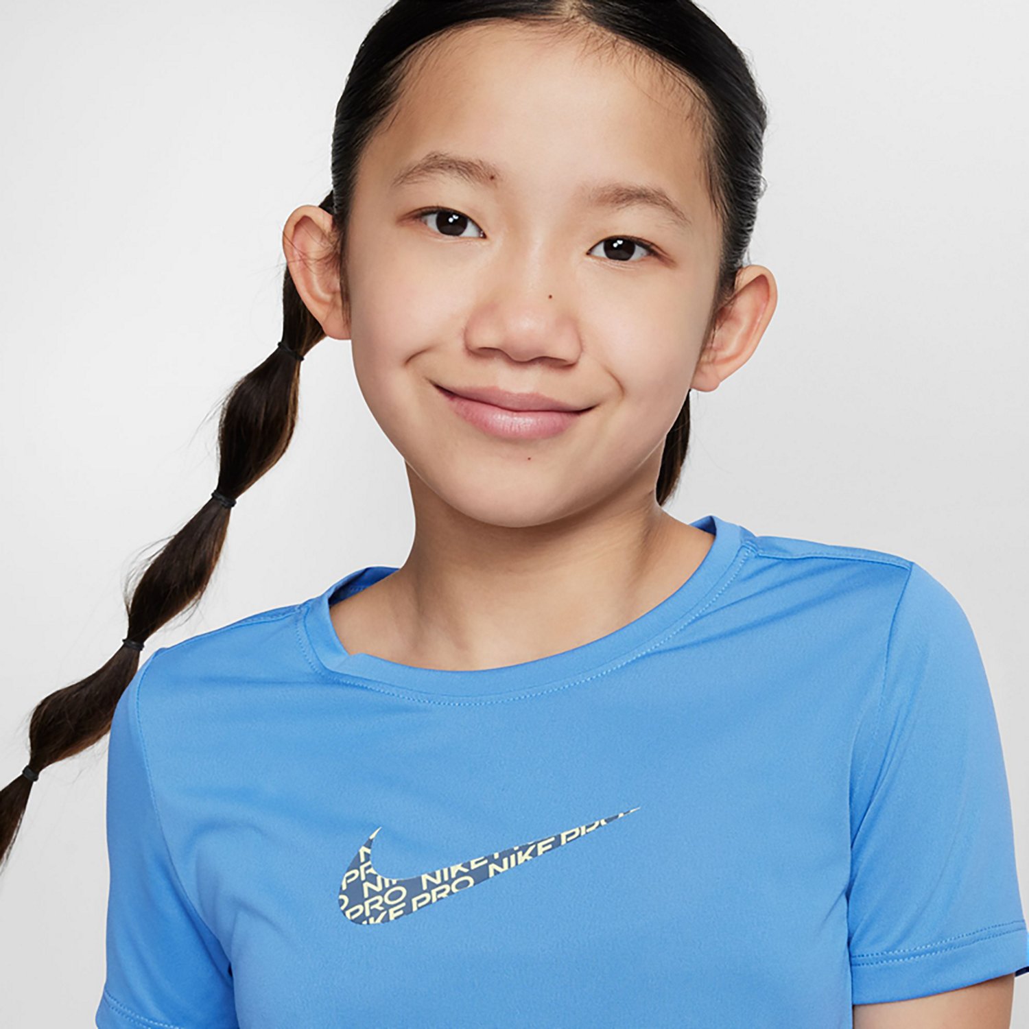 Nike Girls' Dri-FIT One Top Sport T-shirt - view number 3