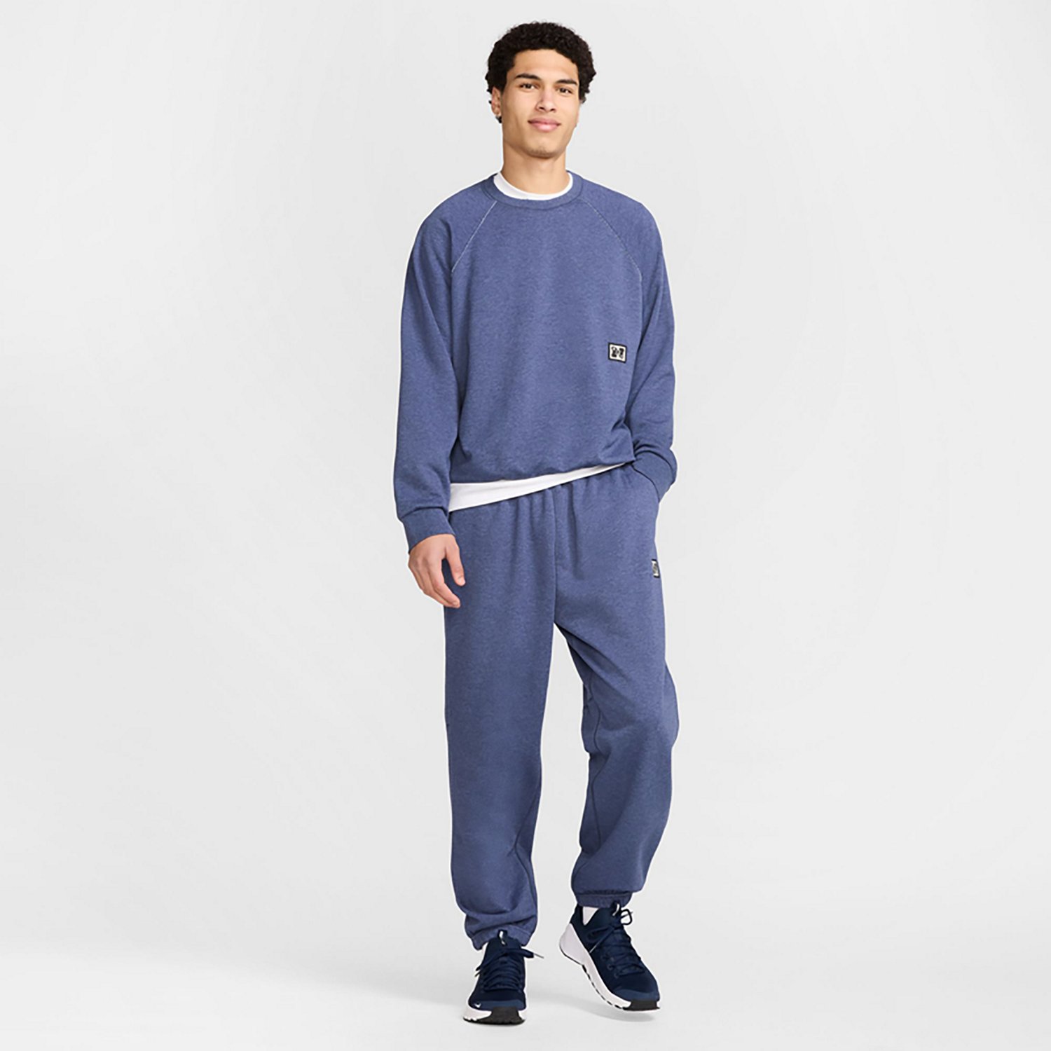 Nike Heritage Men's Dri-FIT Fleece Fitness Top - view number 5