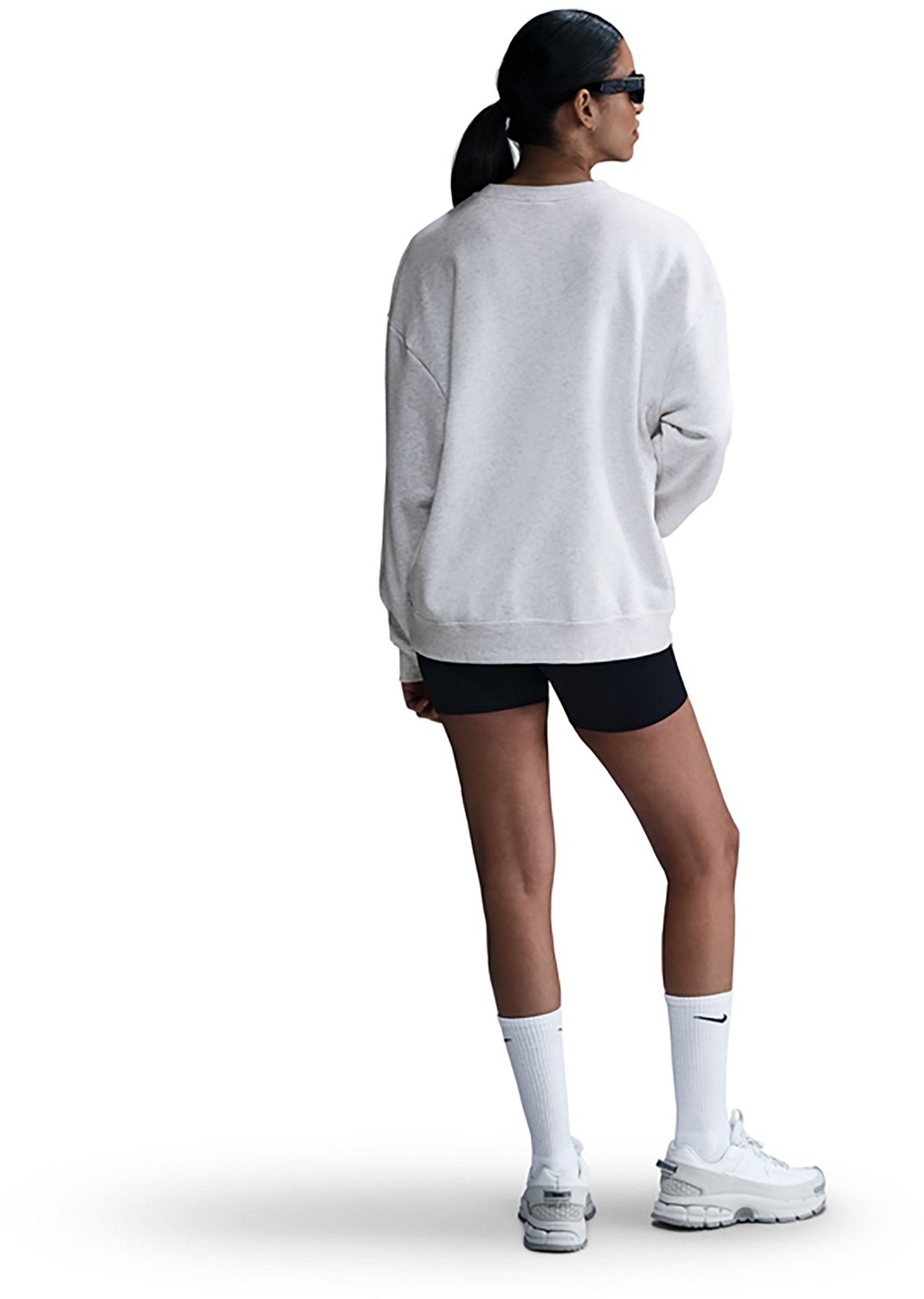 Nike Women's Sportswear Clube Fleece Loose Crew-Neck Sweatshirt - view number 2