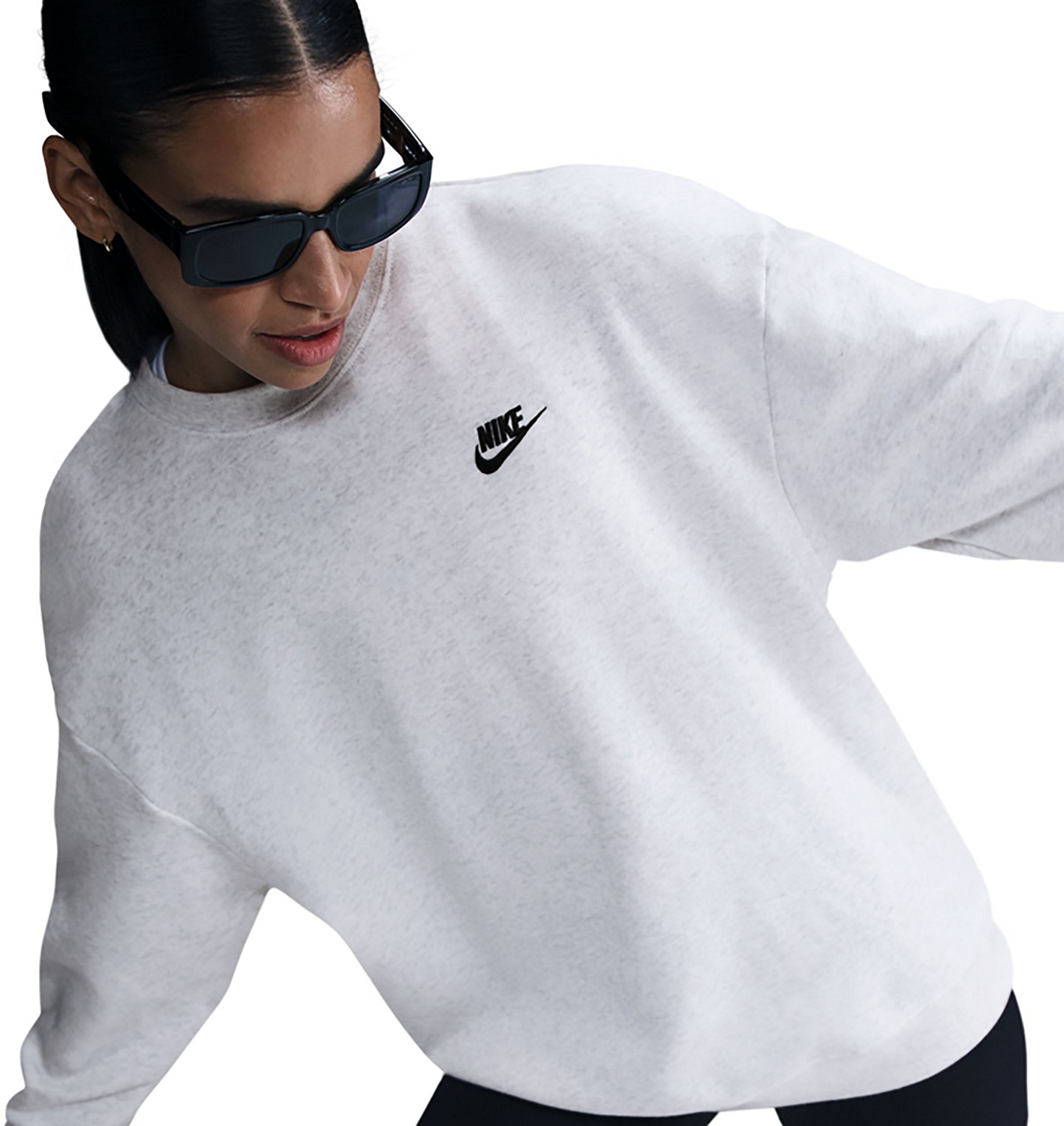 Nike Women's Sportswear Clube Fleece Loose Crew-Neck Sweatshirt - view number 3