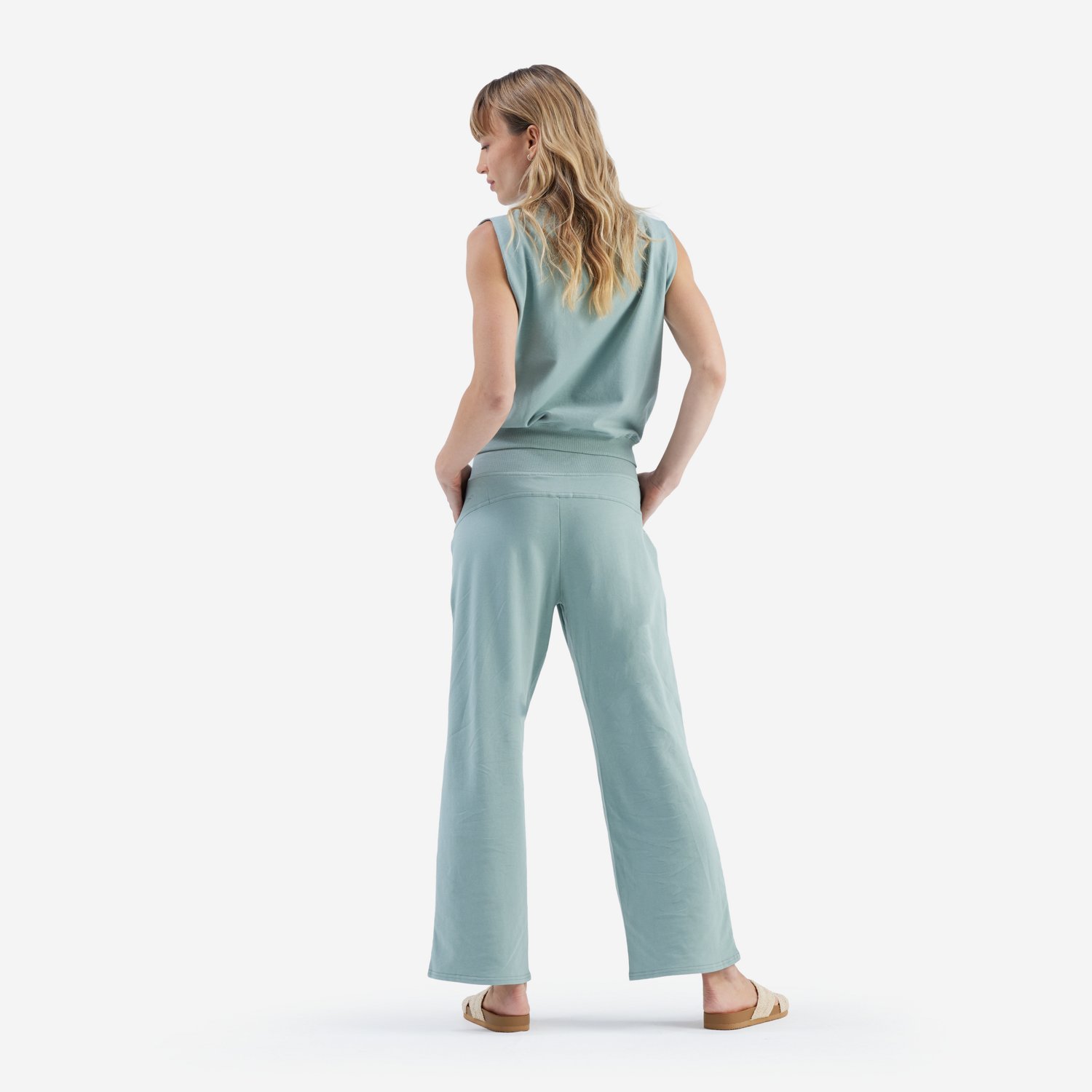 Freely Women's Peak Pullover - view number 3