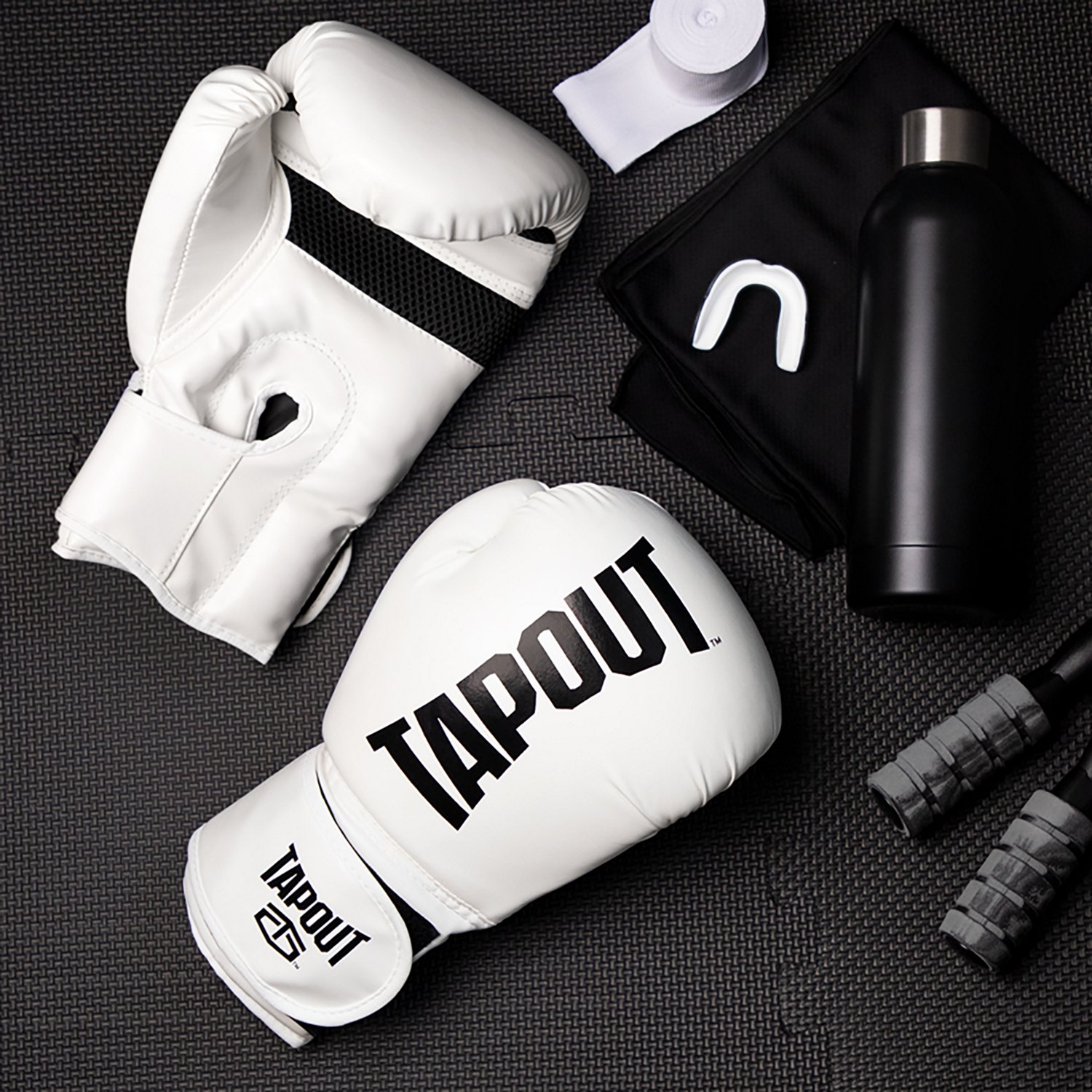 TapouT Legacy Boxing Gloves - view number 2