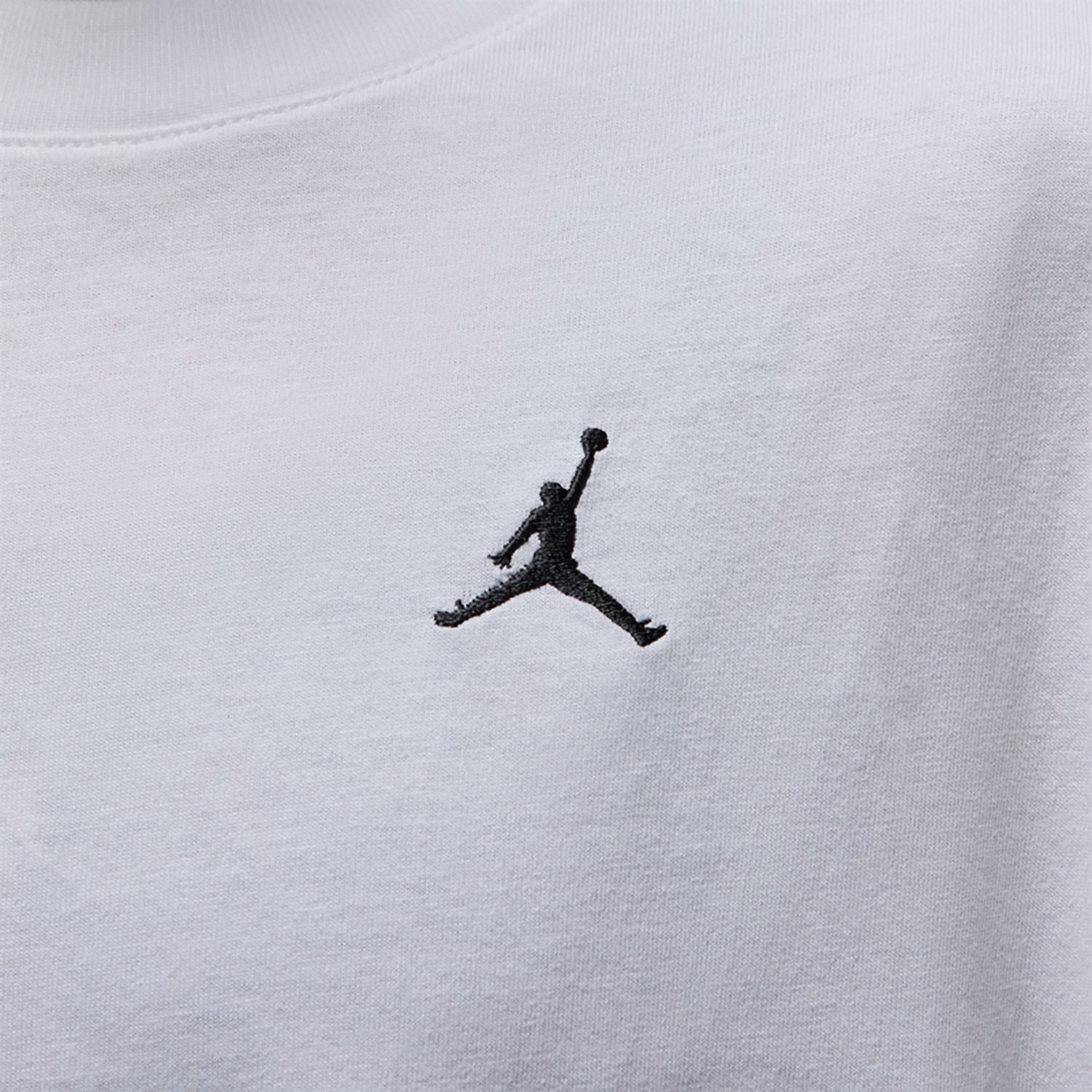 Jordan Women's Essential Core 23 T-shirt - view number 3