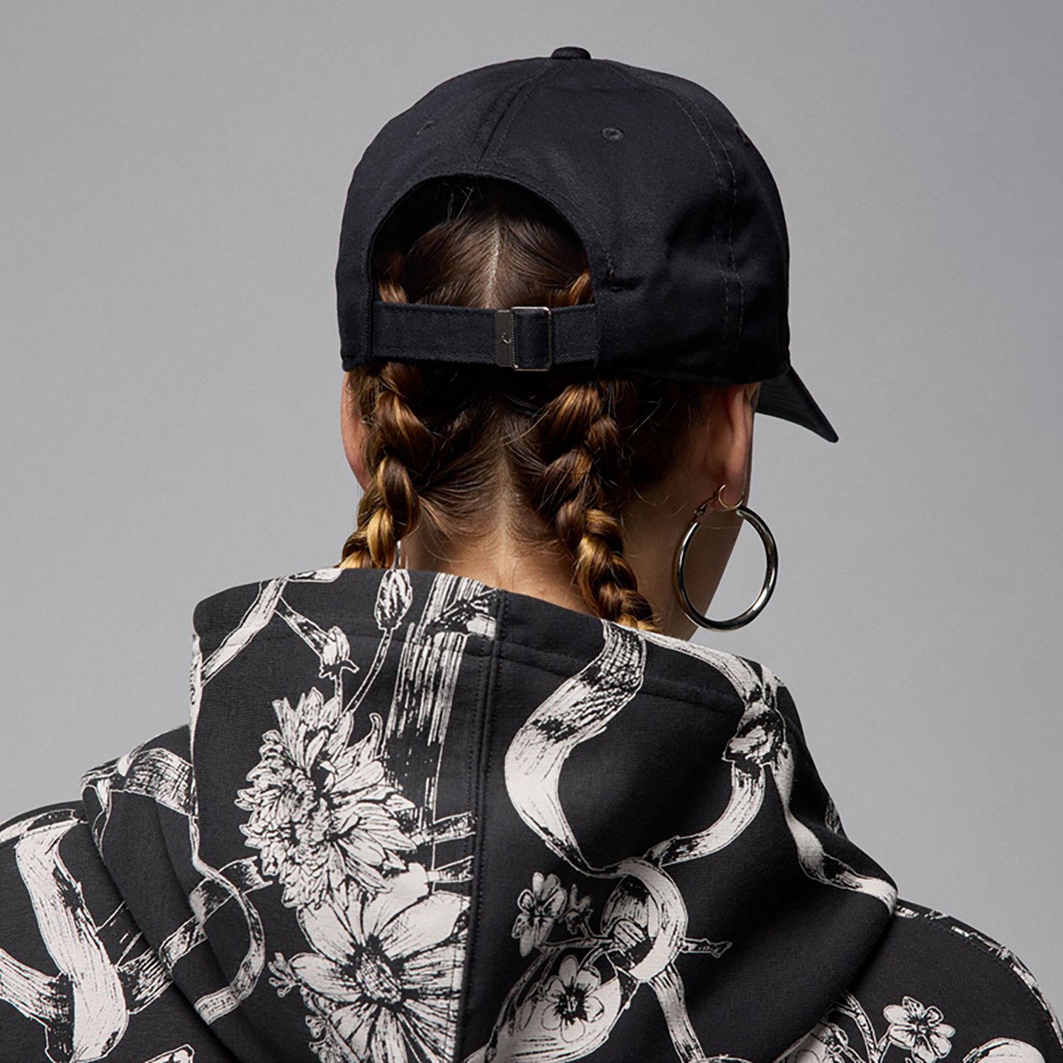 Jordan Adults' Club Unstructured Curved-Bill Hat - view number 2