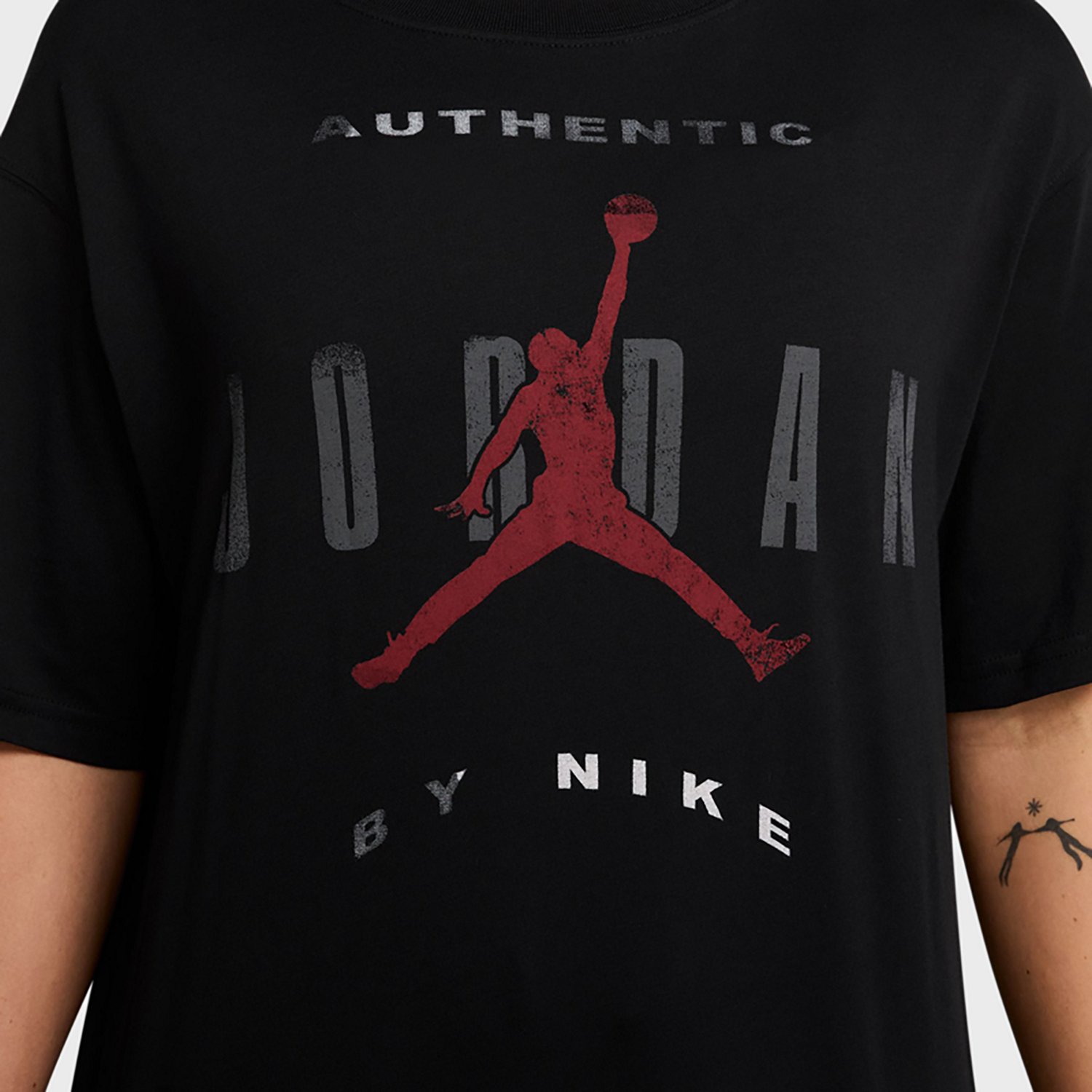 Jordan Women's Flight Short Sleeve Graphic T-shirt - view number 3