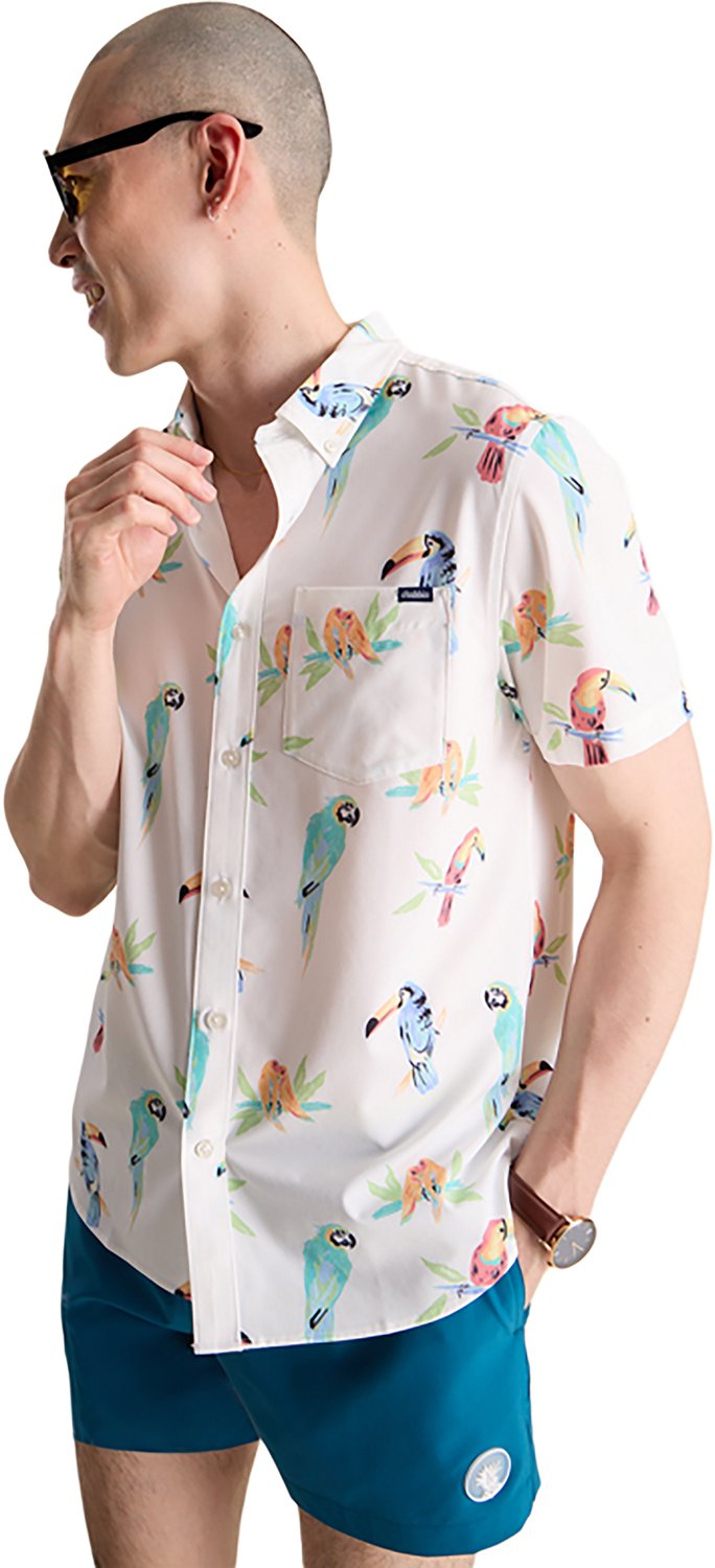 Chubbies Men's The Dude Where's Macaw Performance Friday Shirt - view number 4