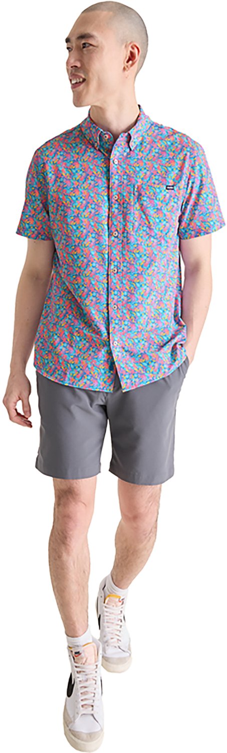 Chubbies Men's The Spade Performance Friday Shirt - view number 4