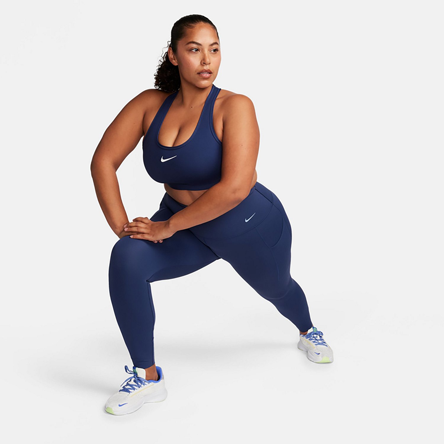 Nike Women's Swoosh Padded Medium Support Sports Bra - view number 6