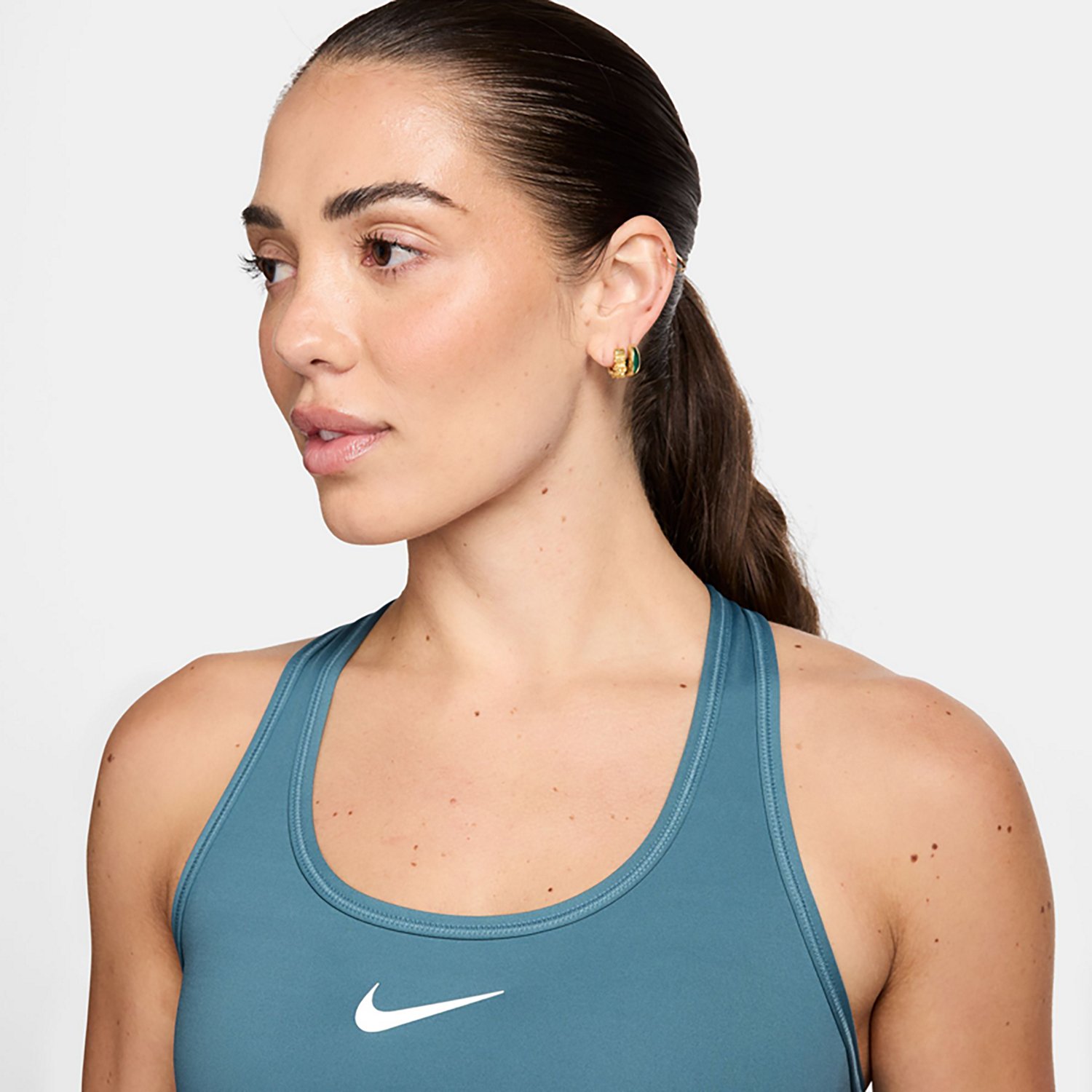Nike Women's Swoosh Padded Medium Support Sports Bra - view number 3