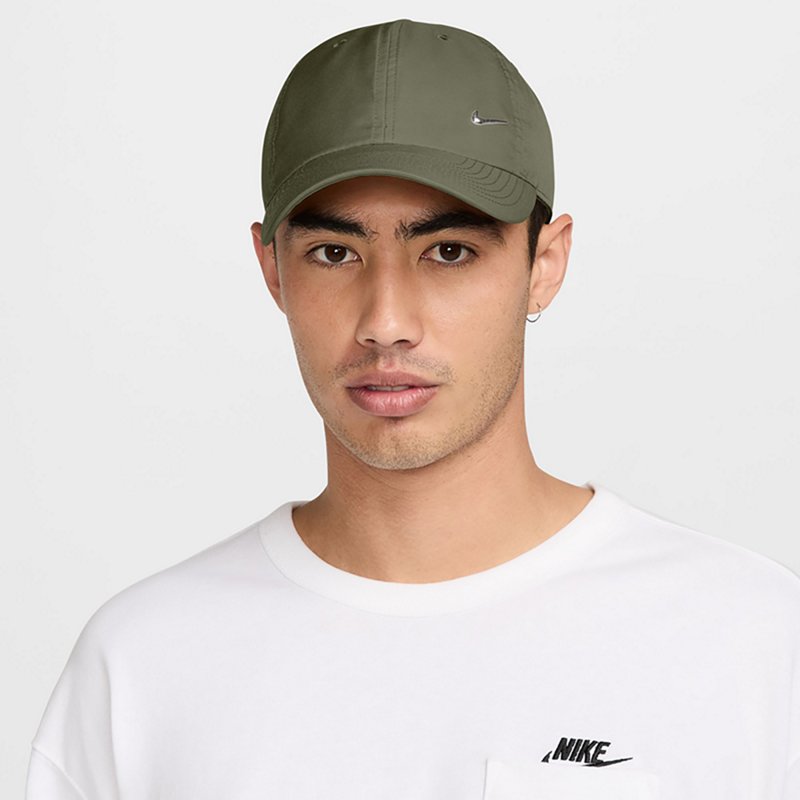 Nike Women's Dri-FIT Club Swoosh Cap