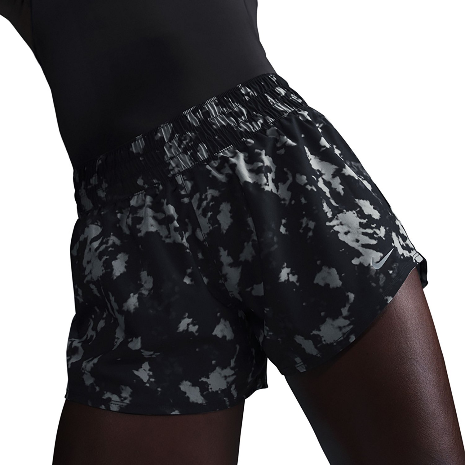Nike Women's One Dri-FIT Brief Lined Printed Shorts 3 in                                                                         - view number 3