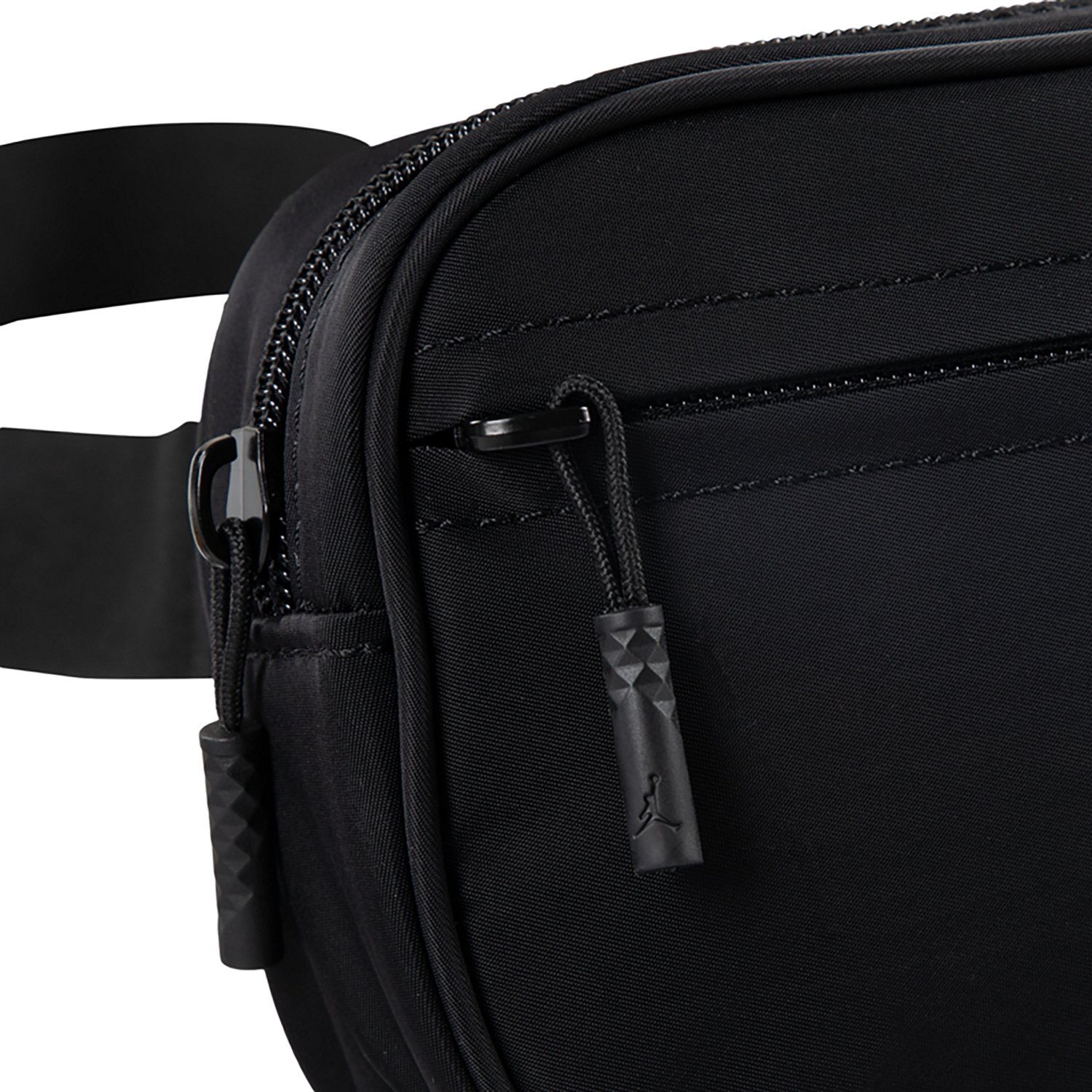ユニセックス【NIKE】Jordan ALPHA カメラ ショルダー バッグ 黒 Jordan Alpha Camera Bag | Free Shipping at Academy