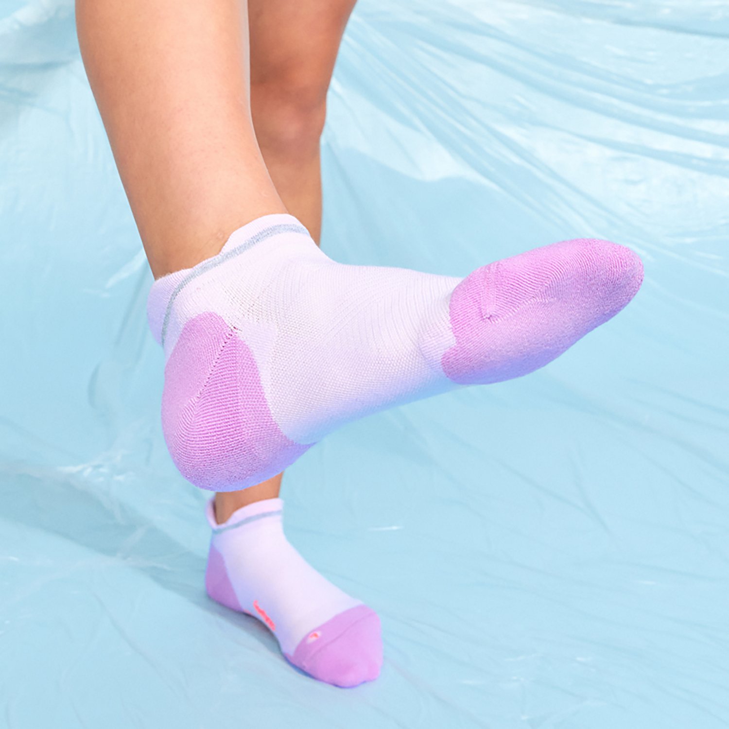 Feetures Elite Max Cushion No Show Tab Running Socks - view number 3