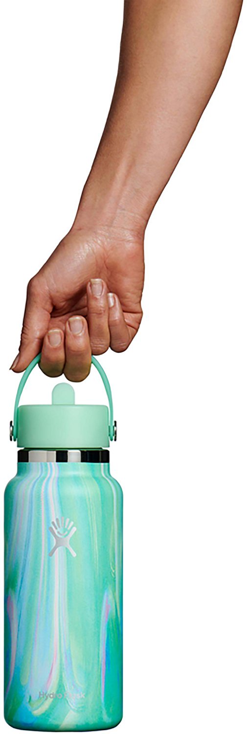 Hydro Flask 32 oz Wide Flex Straw Cap Bottle - view number 3