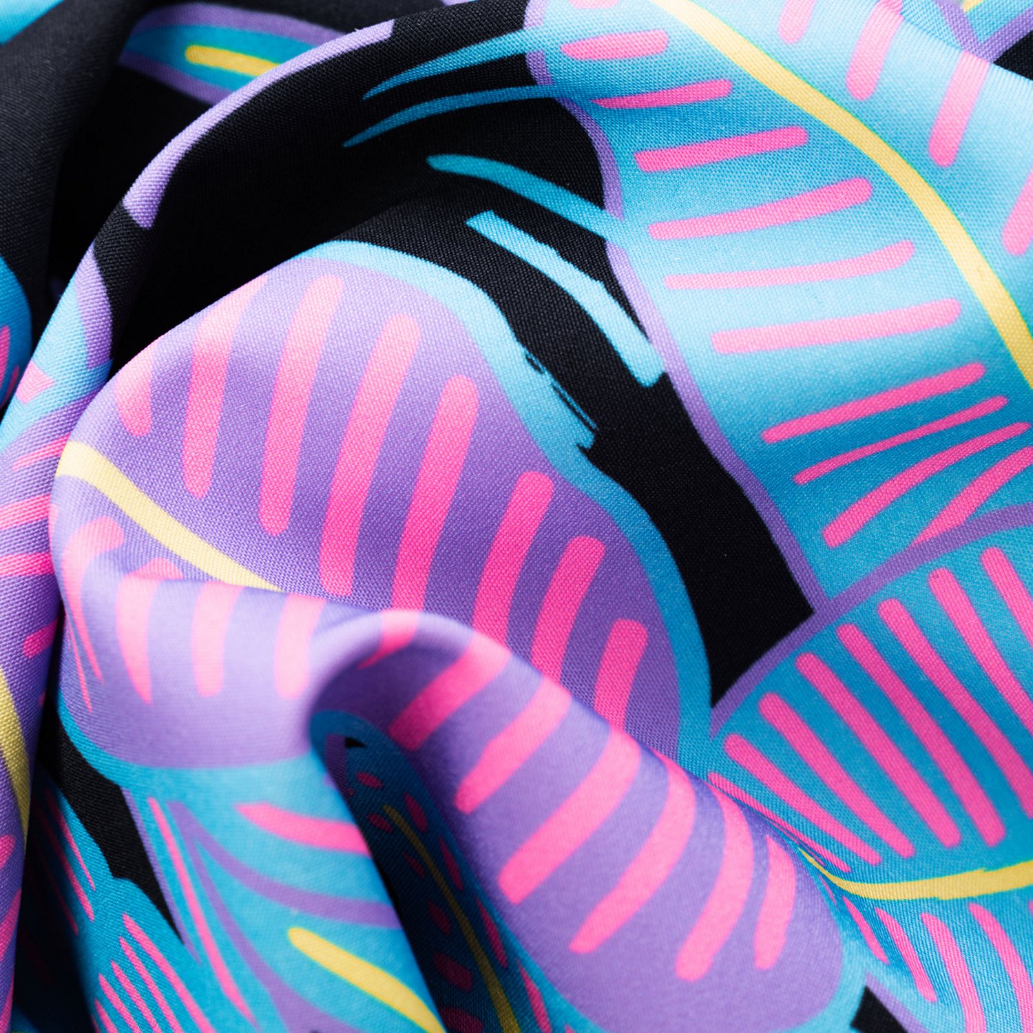 Chubbies Men's The Fluorescent Funk Classic Swim Trunks                                                                          - view number 3