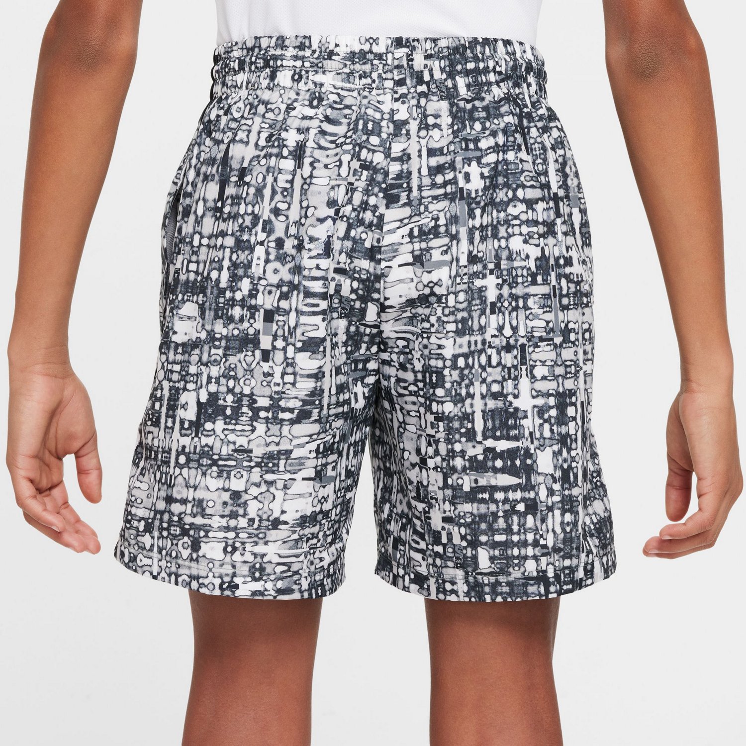 Nike Boys' Dri-FIT Multi Bold Woven Shorts 7 in - view number 6