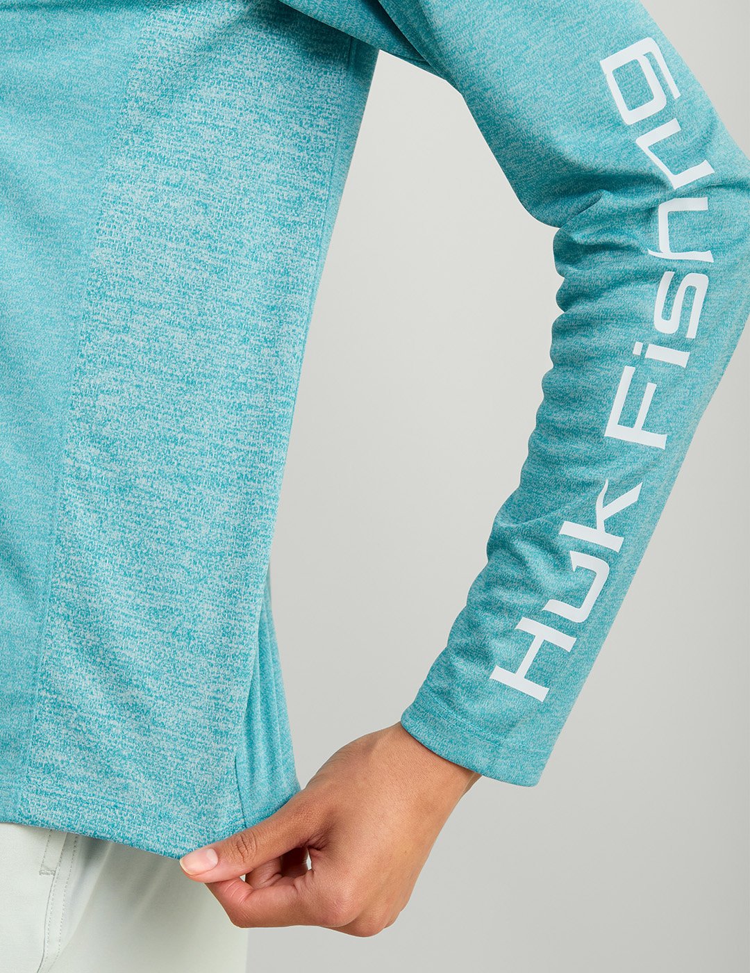 HUK Women's PURSUIT LS CREW