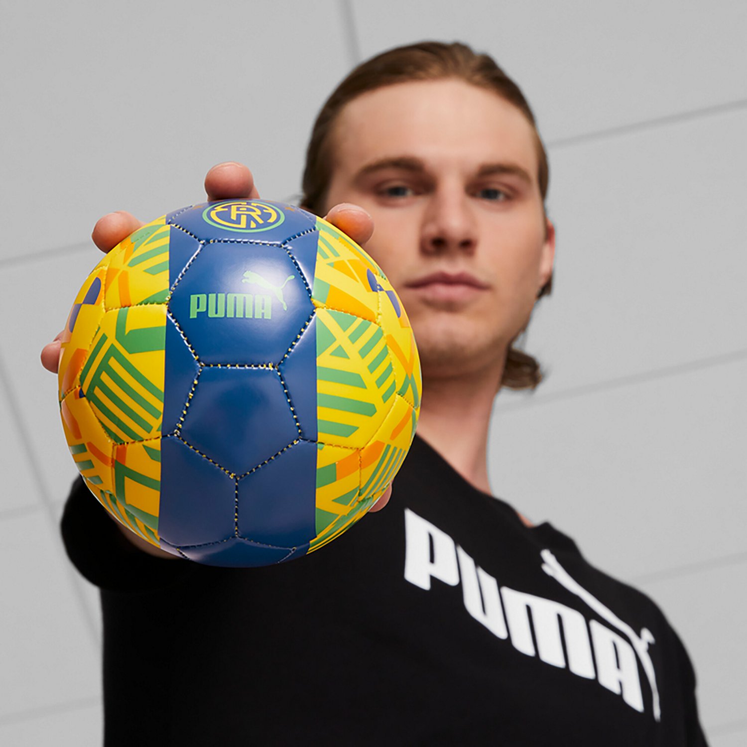 PUMA 2022 World Cup Brazil Mini Soccer Ball                                                                                      - view number 5