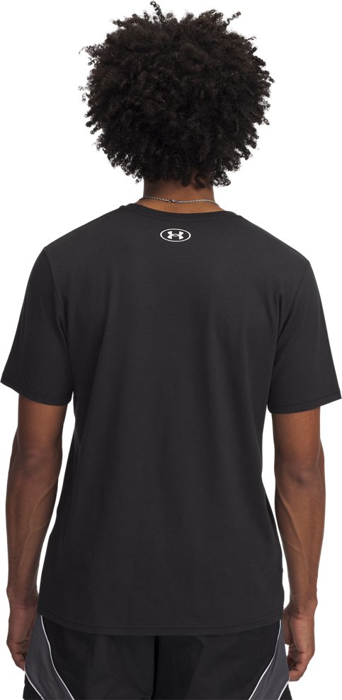 Under Armour Men's Stacked Logo Short Sleeve T-shirt - view number 2