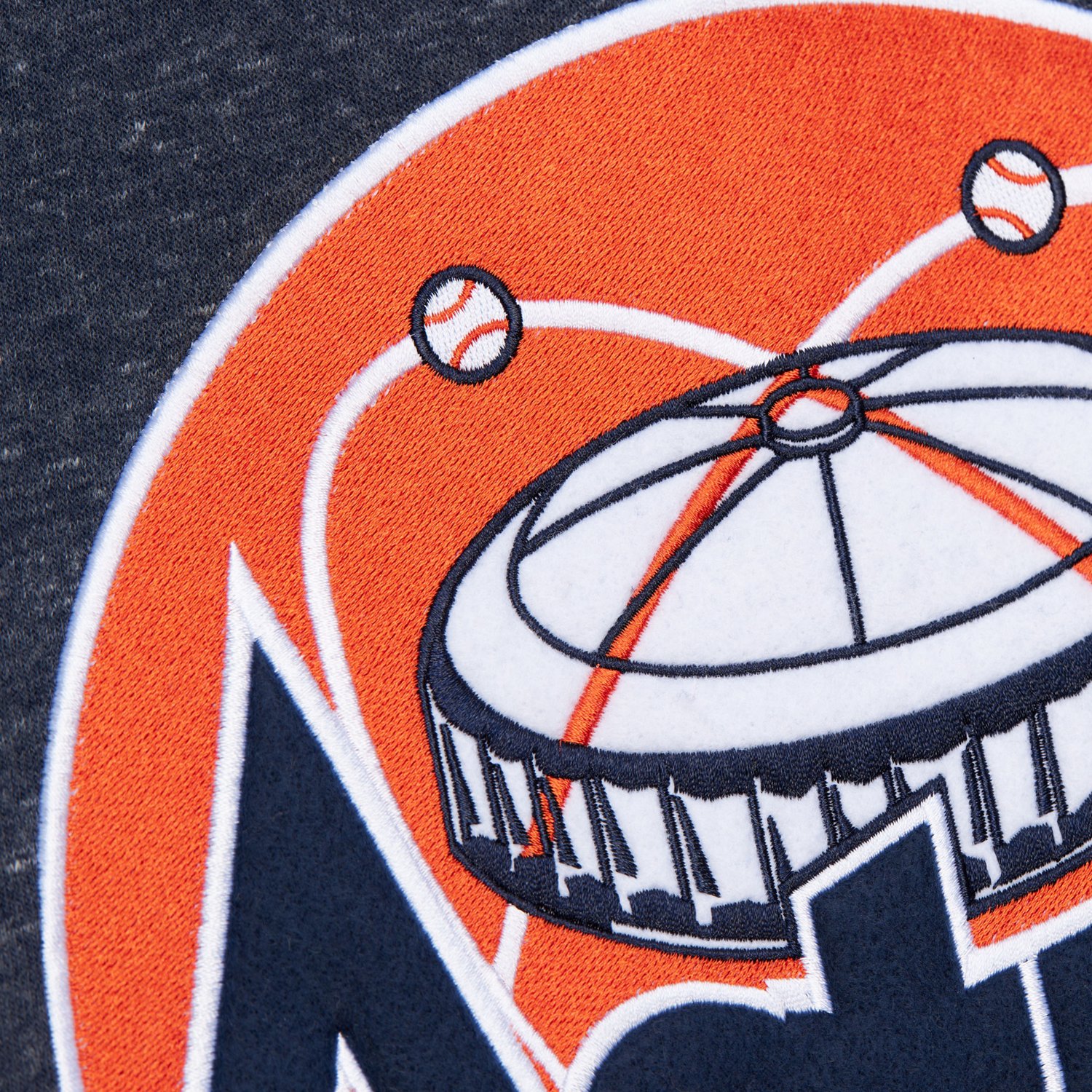Mitchell & Ness Men's Houston Astros Snow Washed Fleece Long Sleeve Crew - view number 4