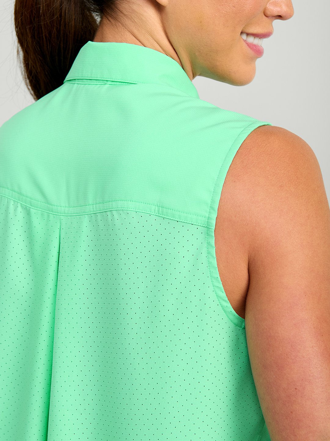 Huk Women's Tide Point Button-Down Sleeveless Shirt                                                                              - view number 8